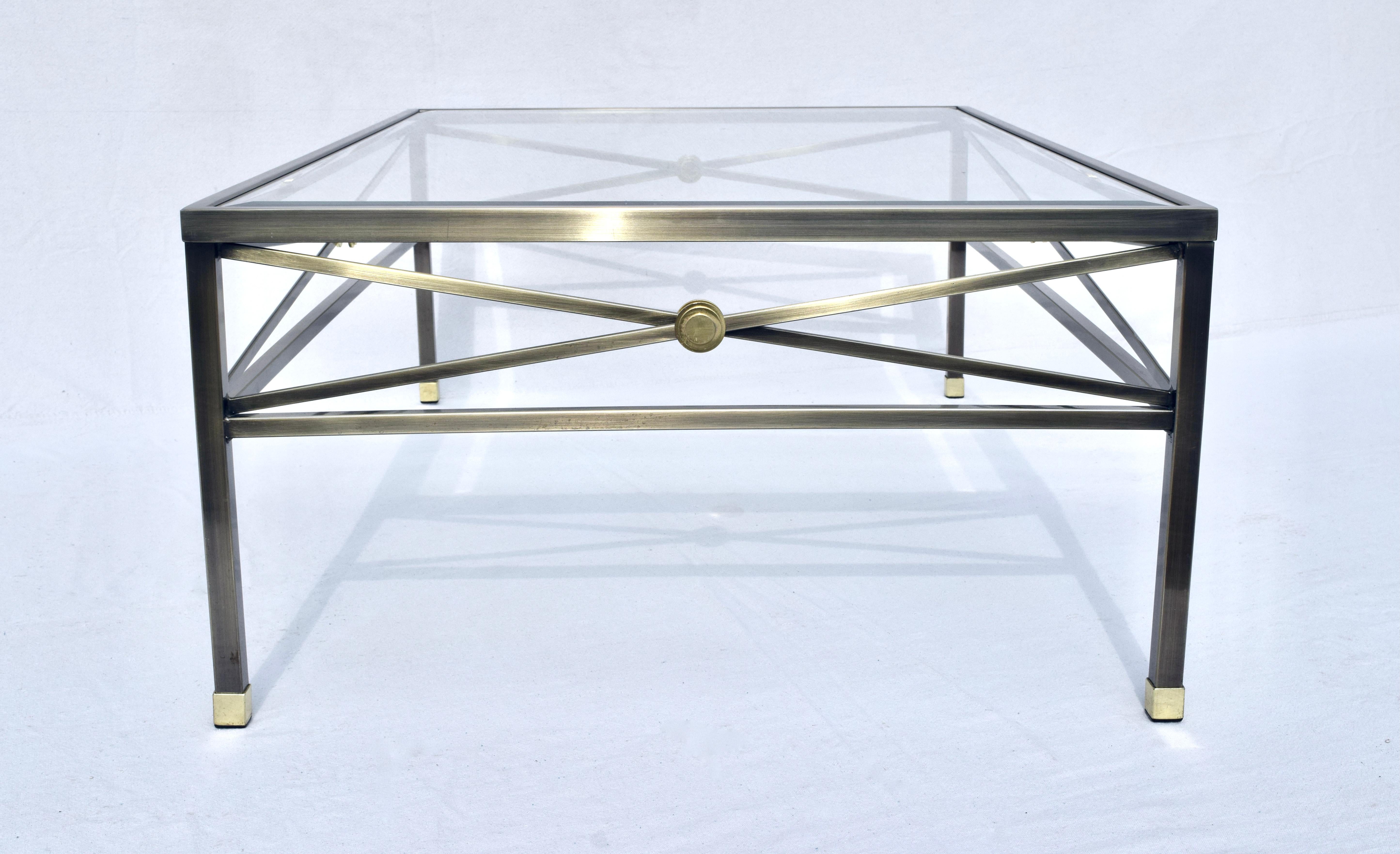 Design Institute of America Neoclassical Style Cocktail Coffee Table For Sale 1