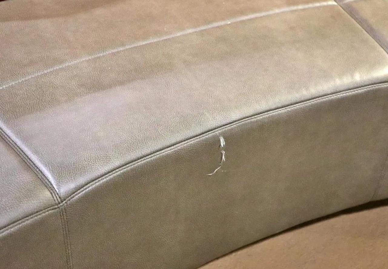 Design Institute of America Sectional Sofa In Good Condition For Sale In Brooklyn, NY