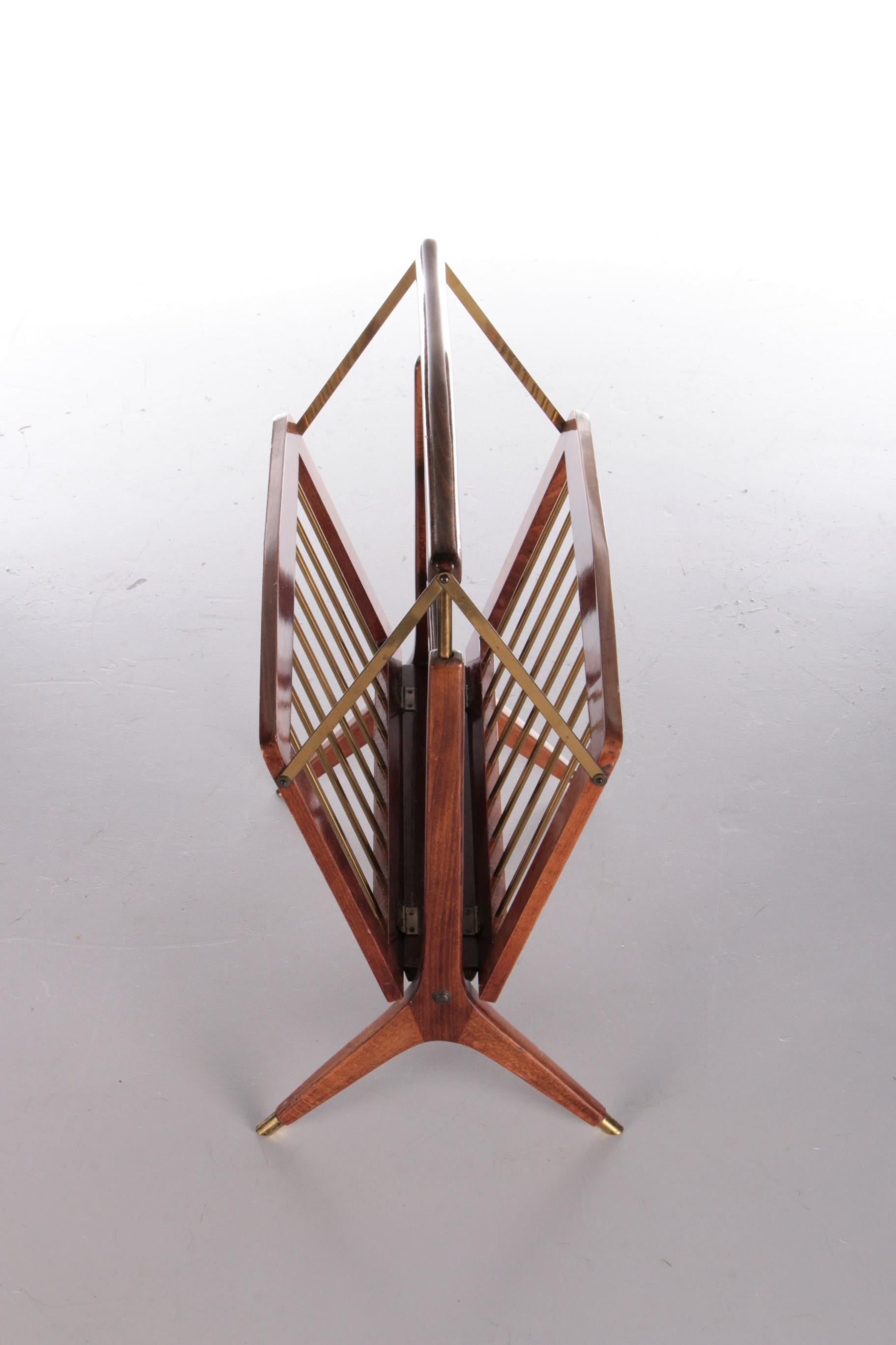 Design Magazine Rack by Cesare Lacca 1960, Italy For Sale 4