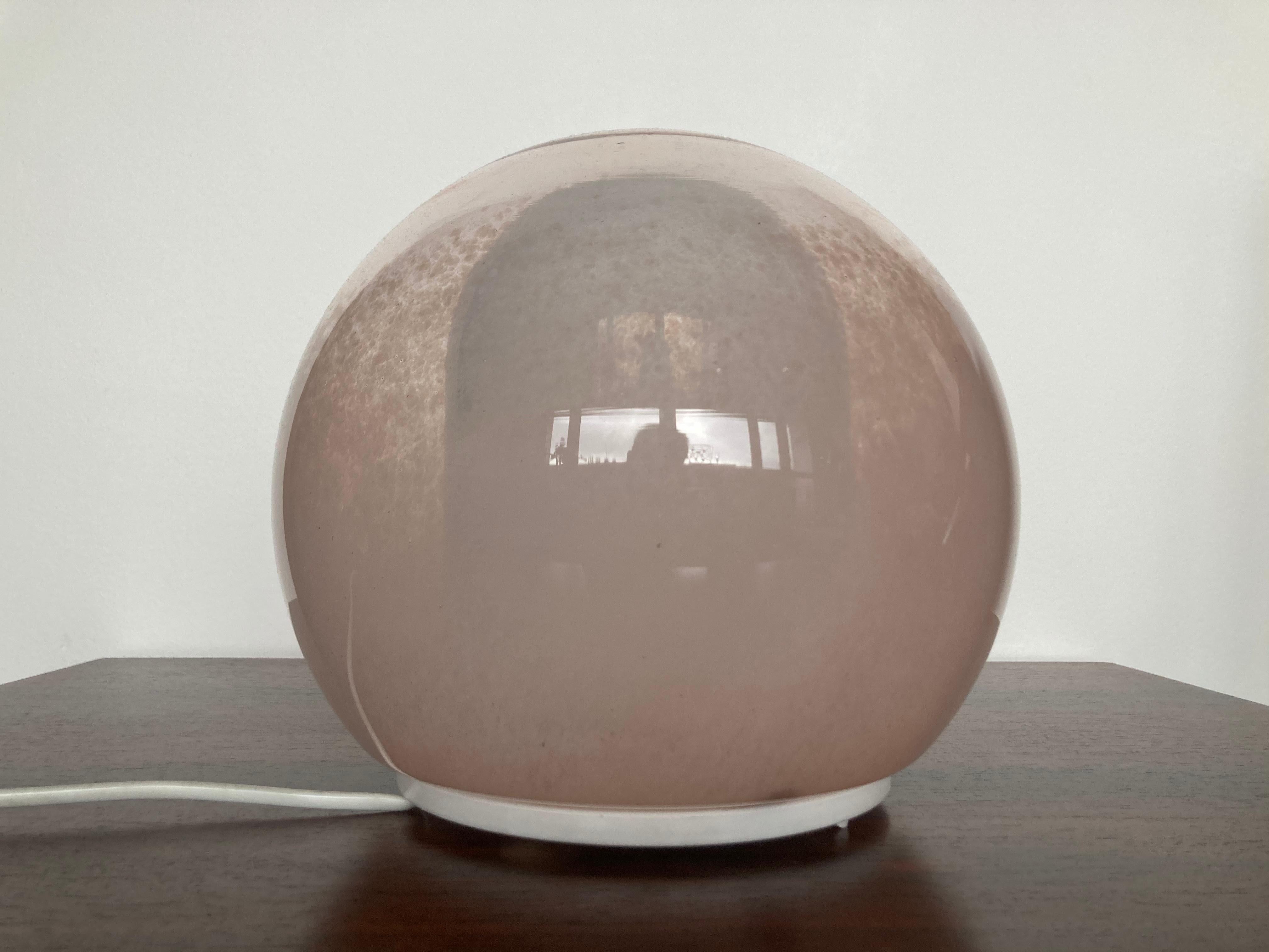 Design Mid Century Art Glass Table Lamp, 1970s For Sale 1