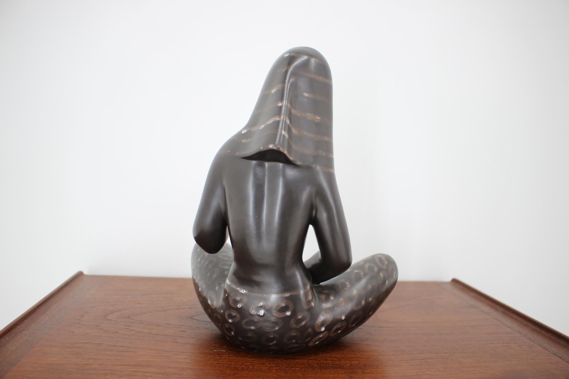 Design-Keramik-Skulptur „Lady“ aus der Mitte des Jahrhunderts von Jitka Forejtova, 1960er Jahre (Tschechisch) im Angebot