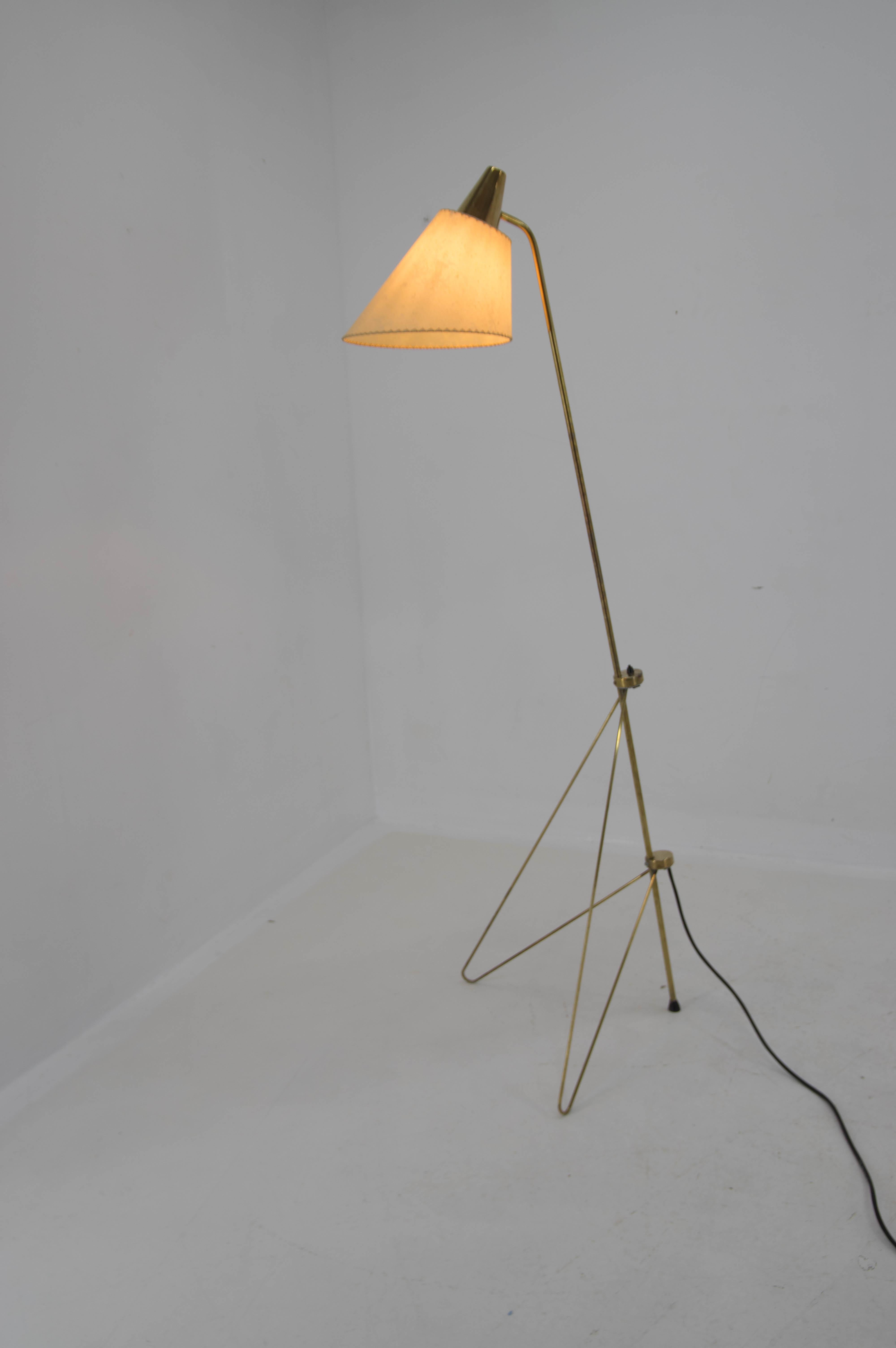 Rare brass type of iconic floor lamp designed by Josef Hurka for Napako.
Brass stand with age patina polished.
New parchment paper shade.
1x60W,E25-E27 bulb
US plug adapter included.