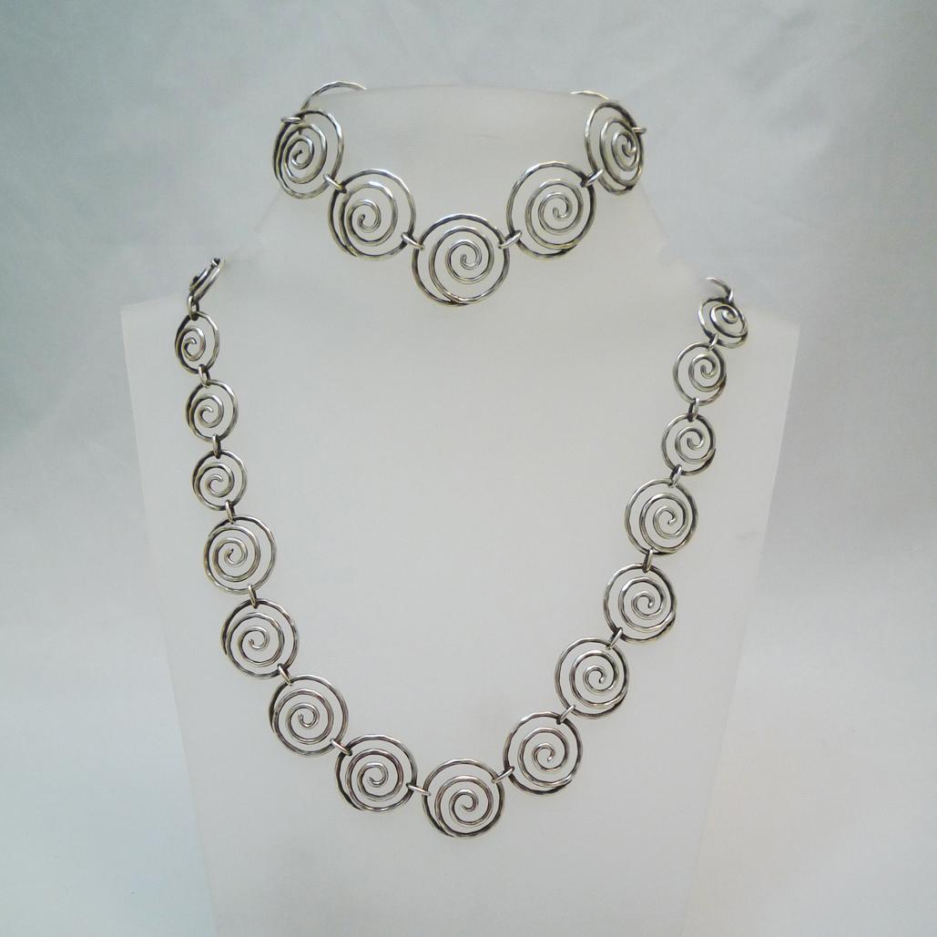 Modern Design Necklace and Bracelet Silver Scandinavia For Sale