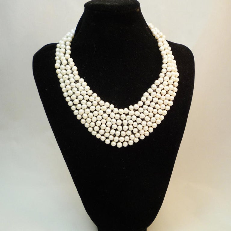 Design necklace made of freshwater pearls, opulent statement collier ...