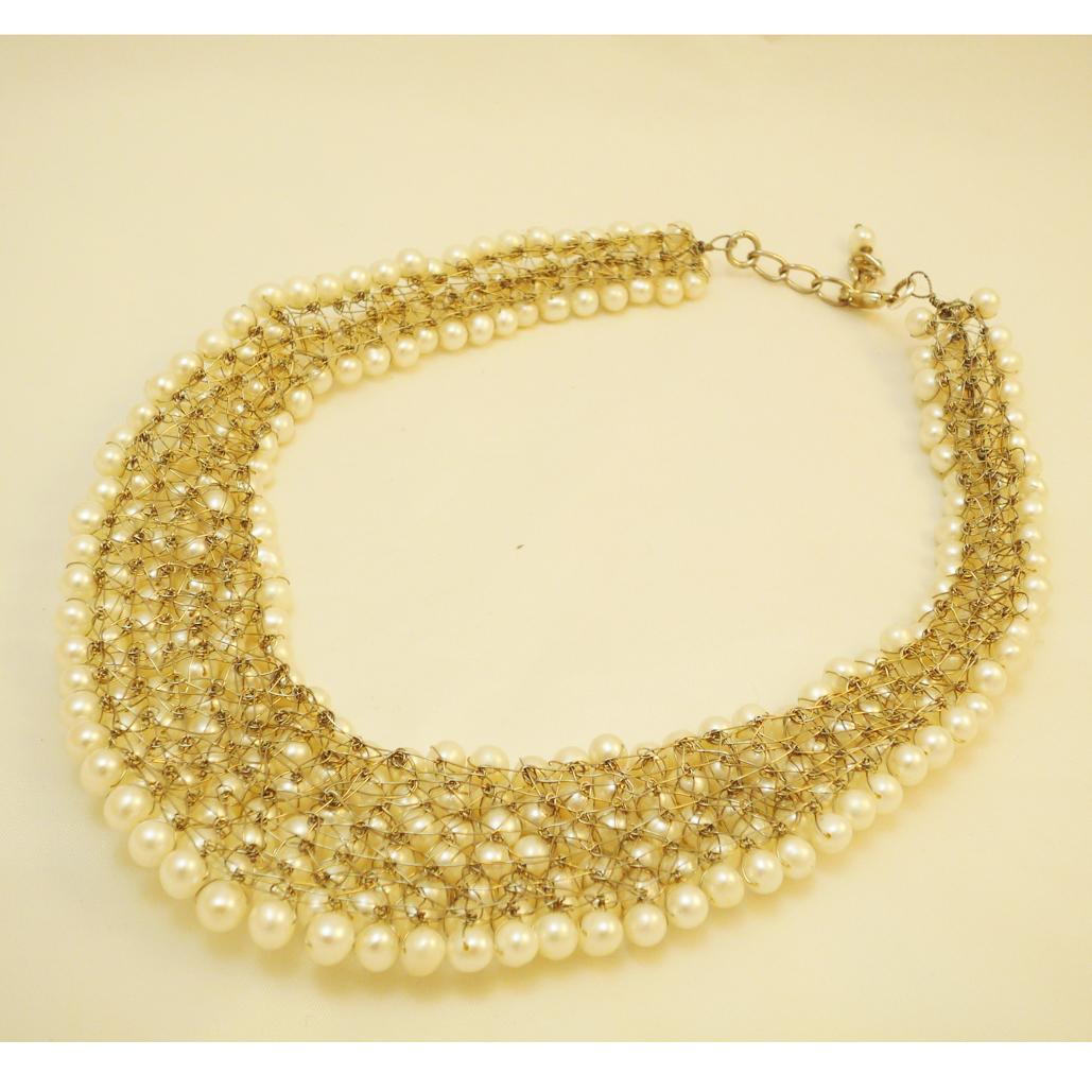 statement pearl necklaces