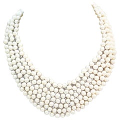 Design necklace made of freshwater pearls, opulent statement collier