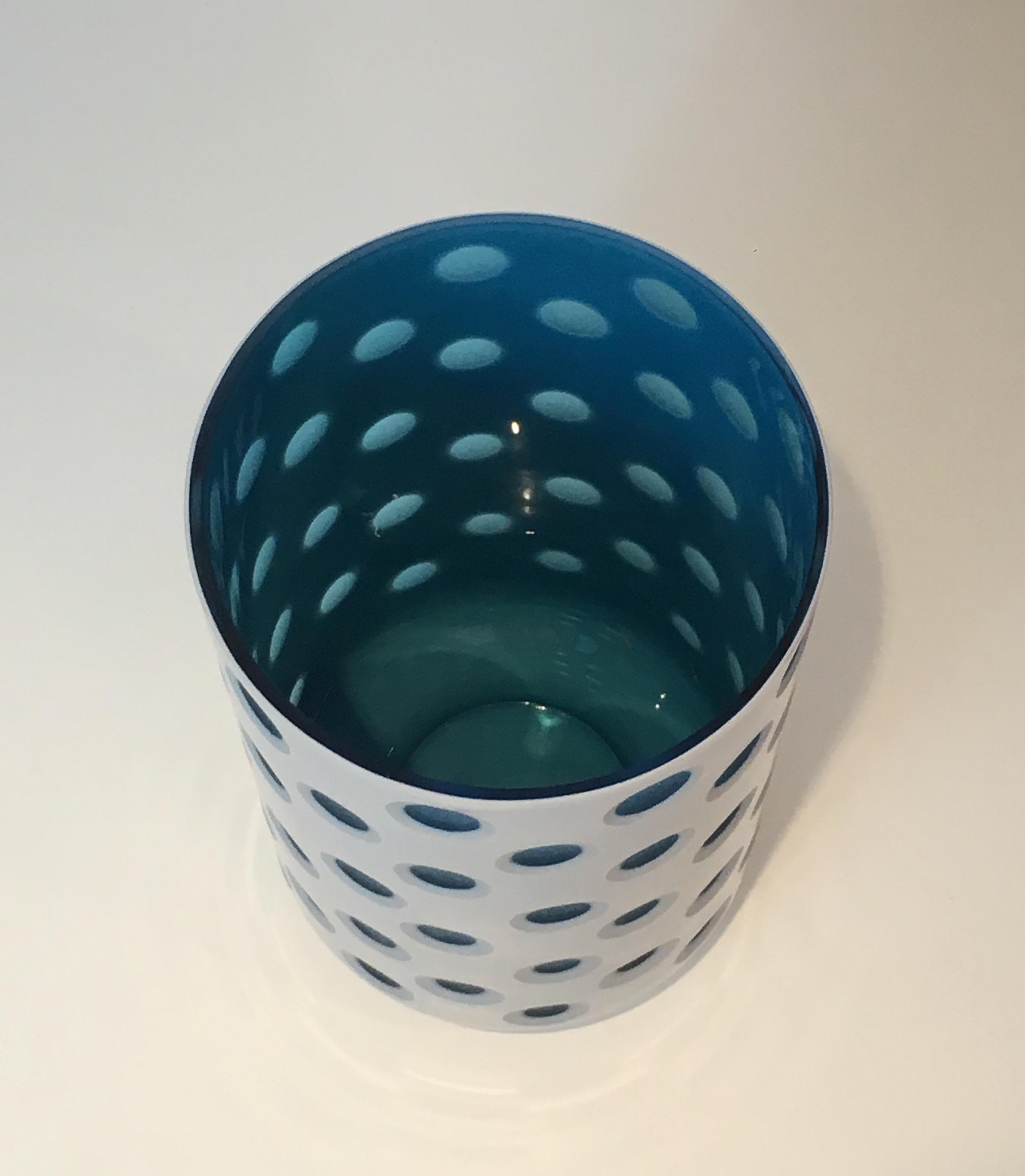 Vetro Vaso in vetro a sovrapposizione di design, Italia, circa 1970 in vendita