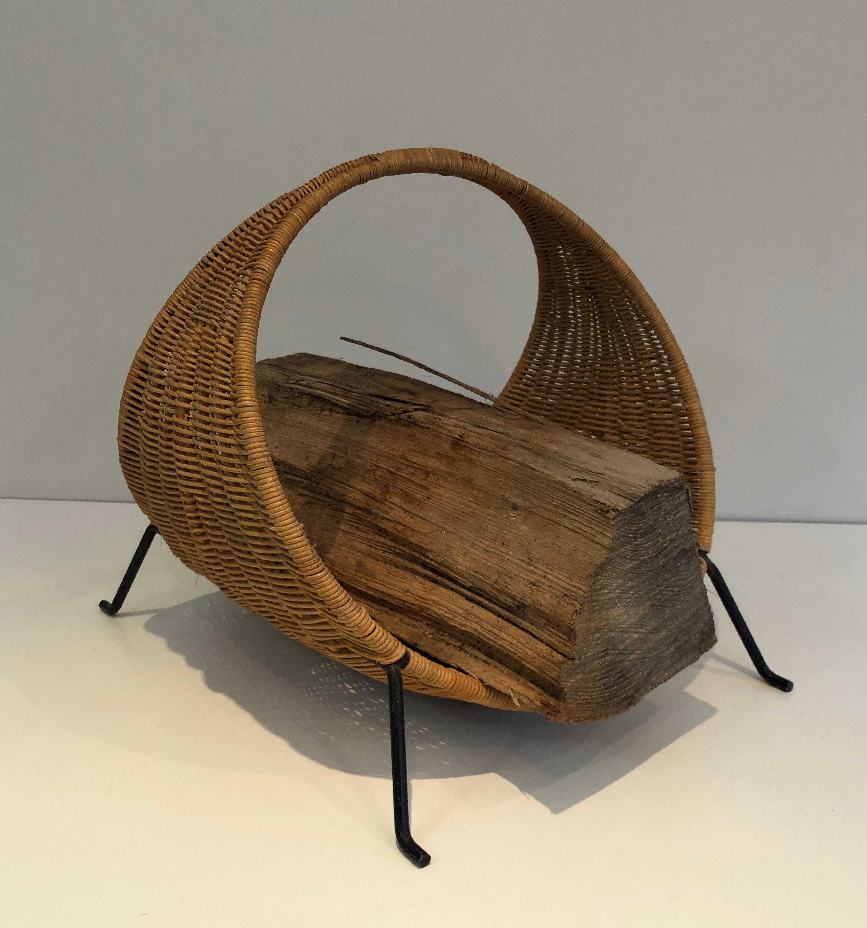 French Design Rattan and Black Lacquered Metal Logs Holder For Sale