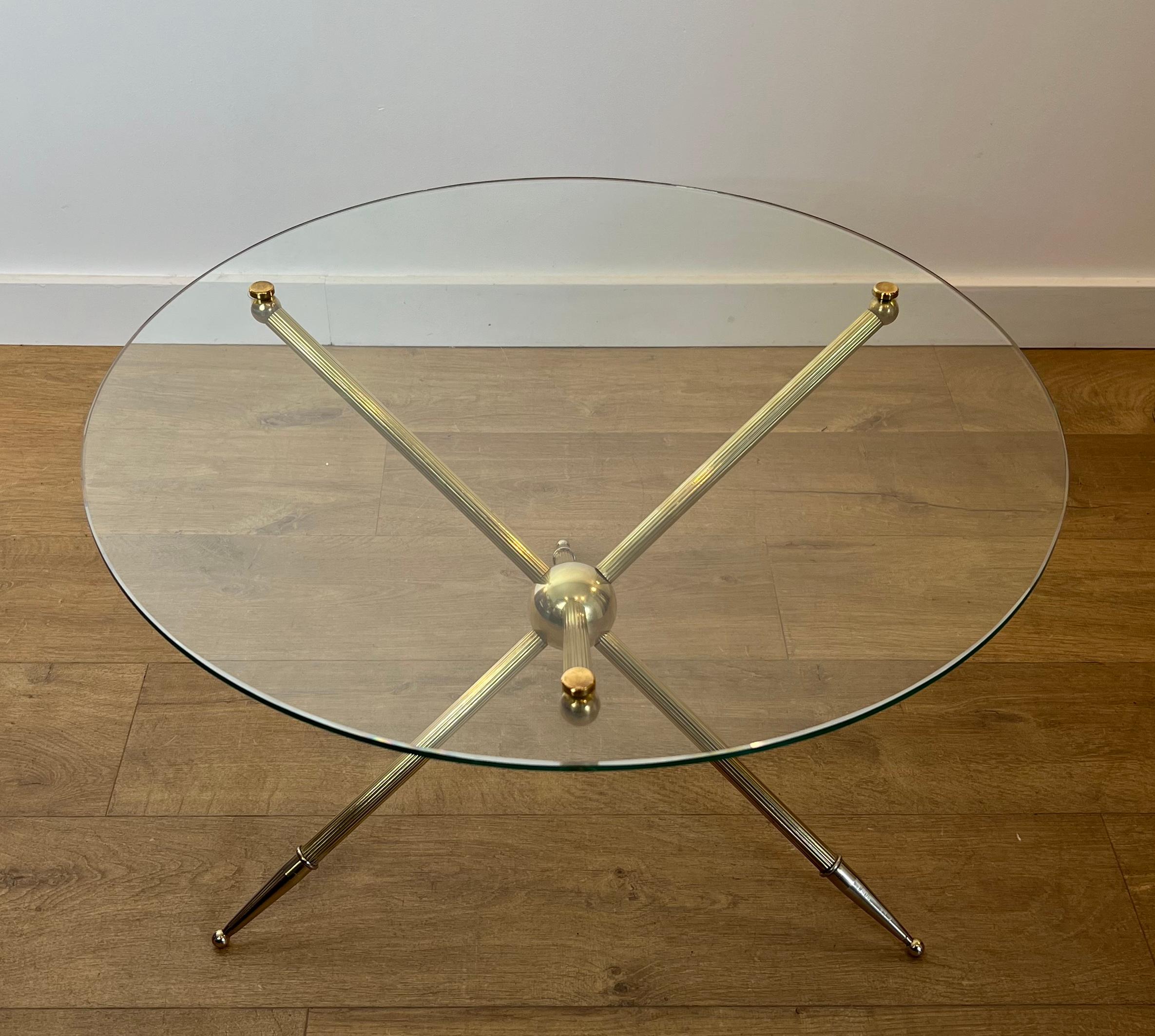 Design Round Tripode Brass Coffee Table For Sale 13