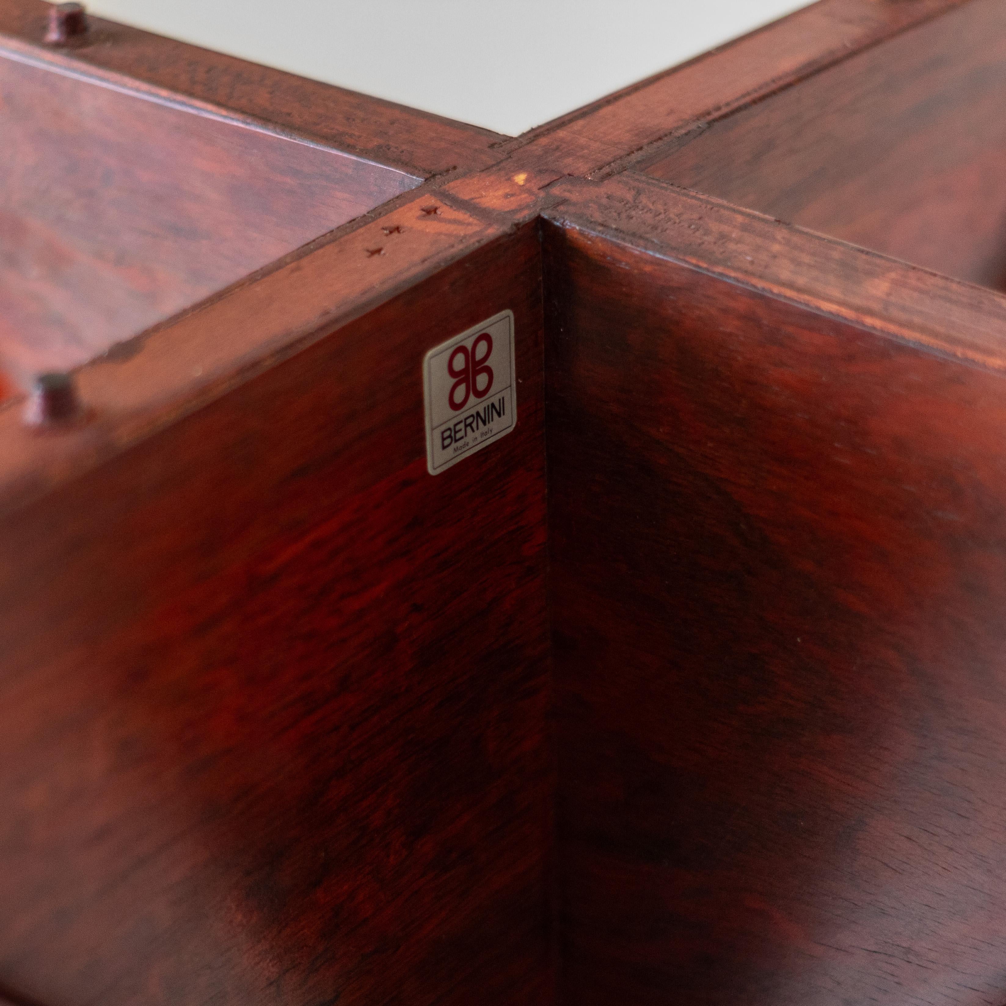 Design Round Wooden Dining Table, Model 522 by Gianfranco Frattini for Bernini For Sale 7