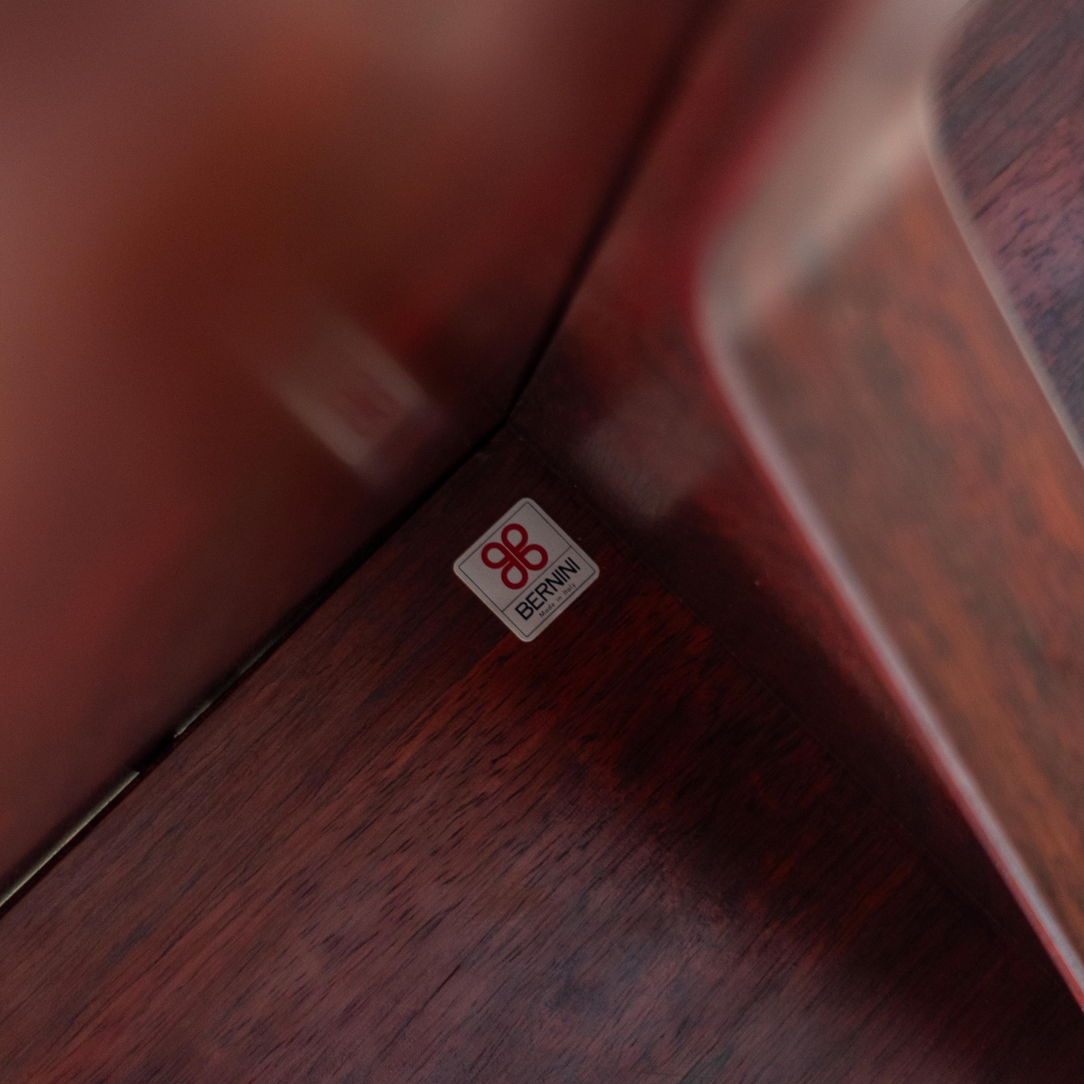 Design Round Wooden Dining Table, Model 522 by Gianfranco Frattini for Bernini For Sale 8