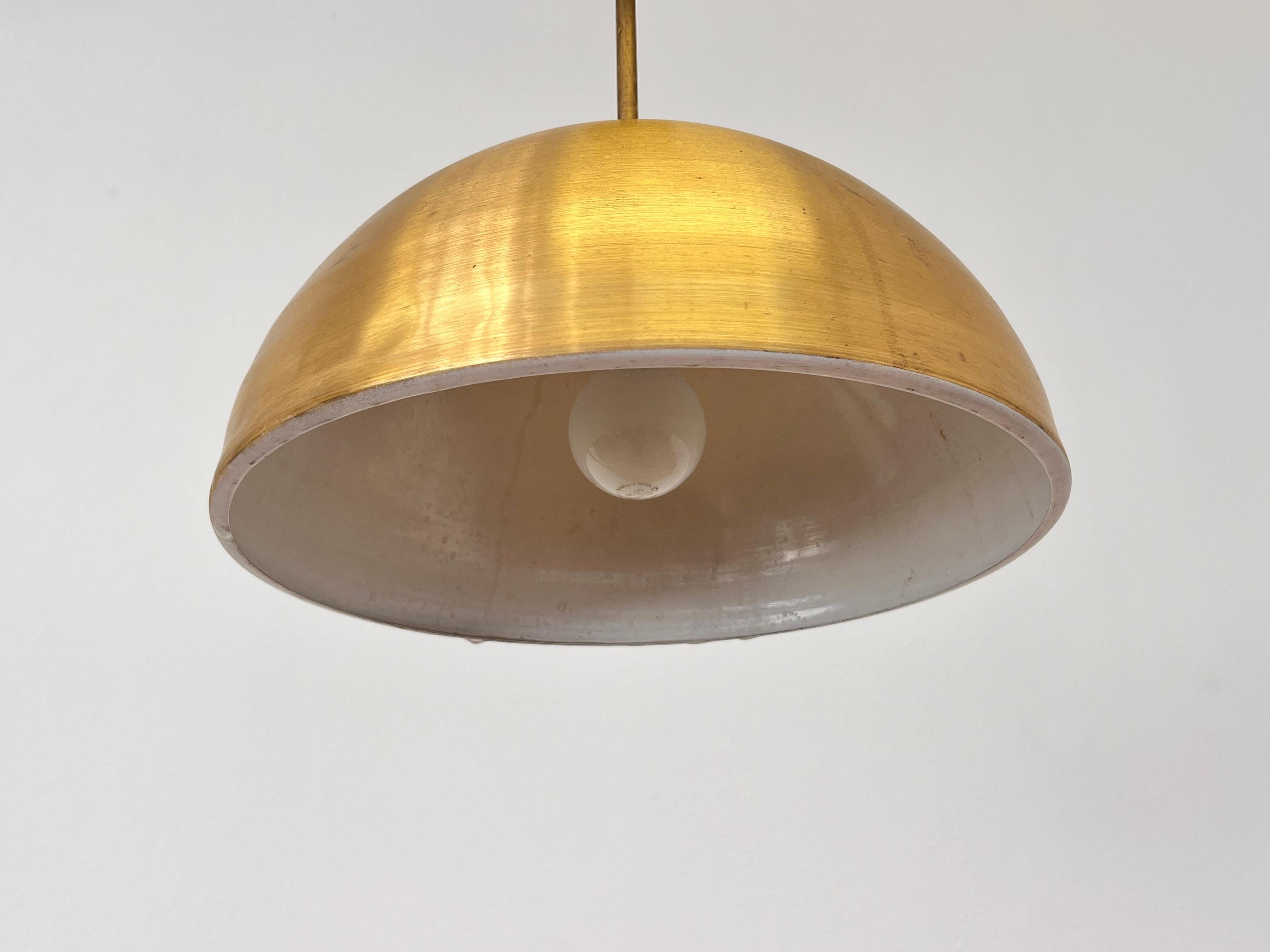 Design/One in stile scandinavo Ciondolo in ottone - Anni '60 / Cecoslovacchia In condizioni buone in vendita a Praha, CZ