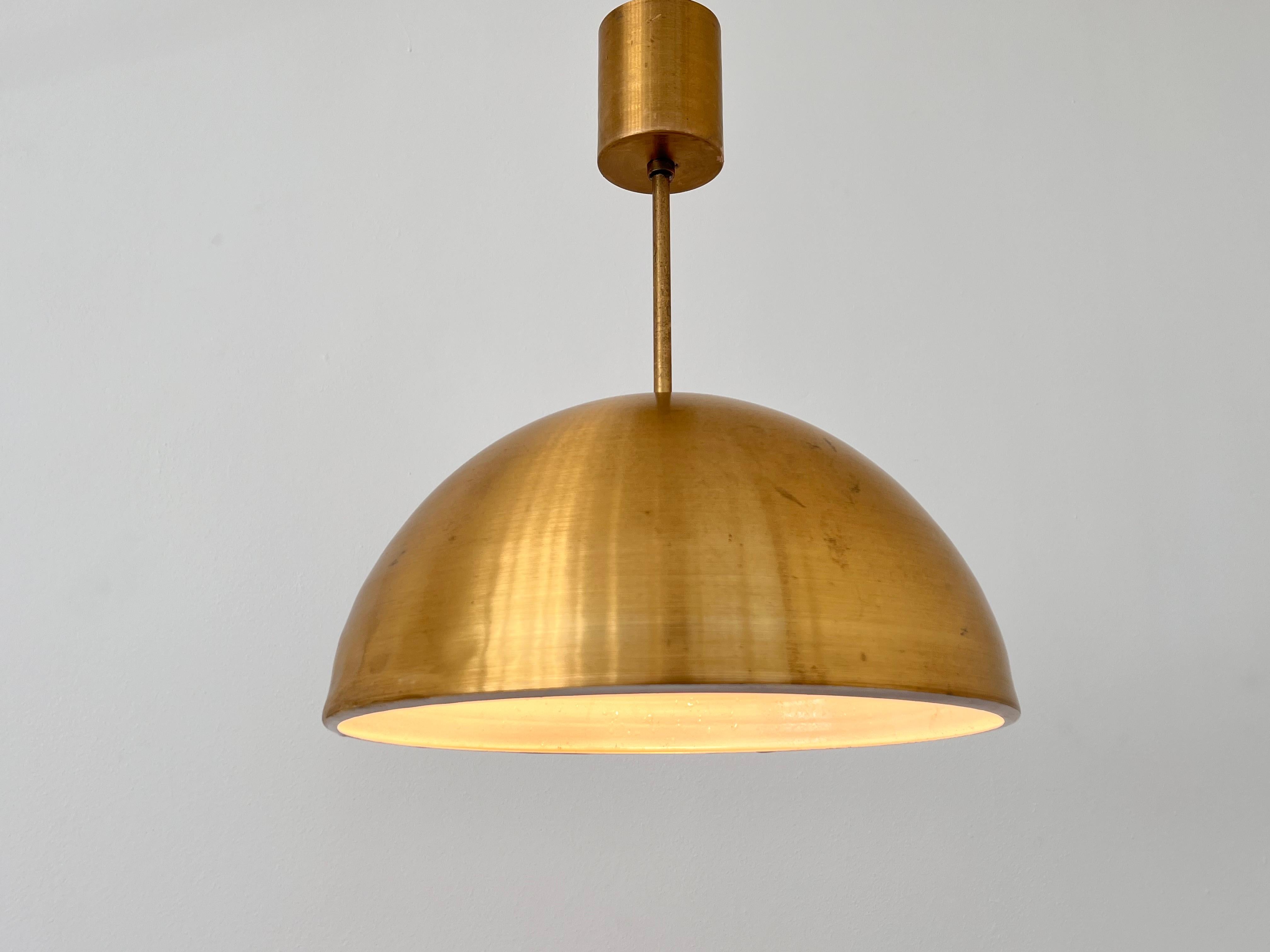 Ottone Design/One in stile scandinavo Ciondolo in ottone - Anni '60 / Cecoslovacchia in vendita