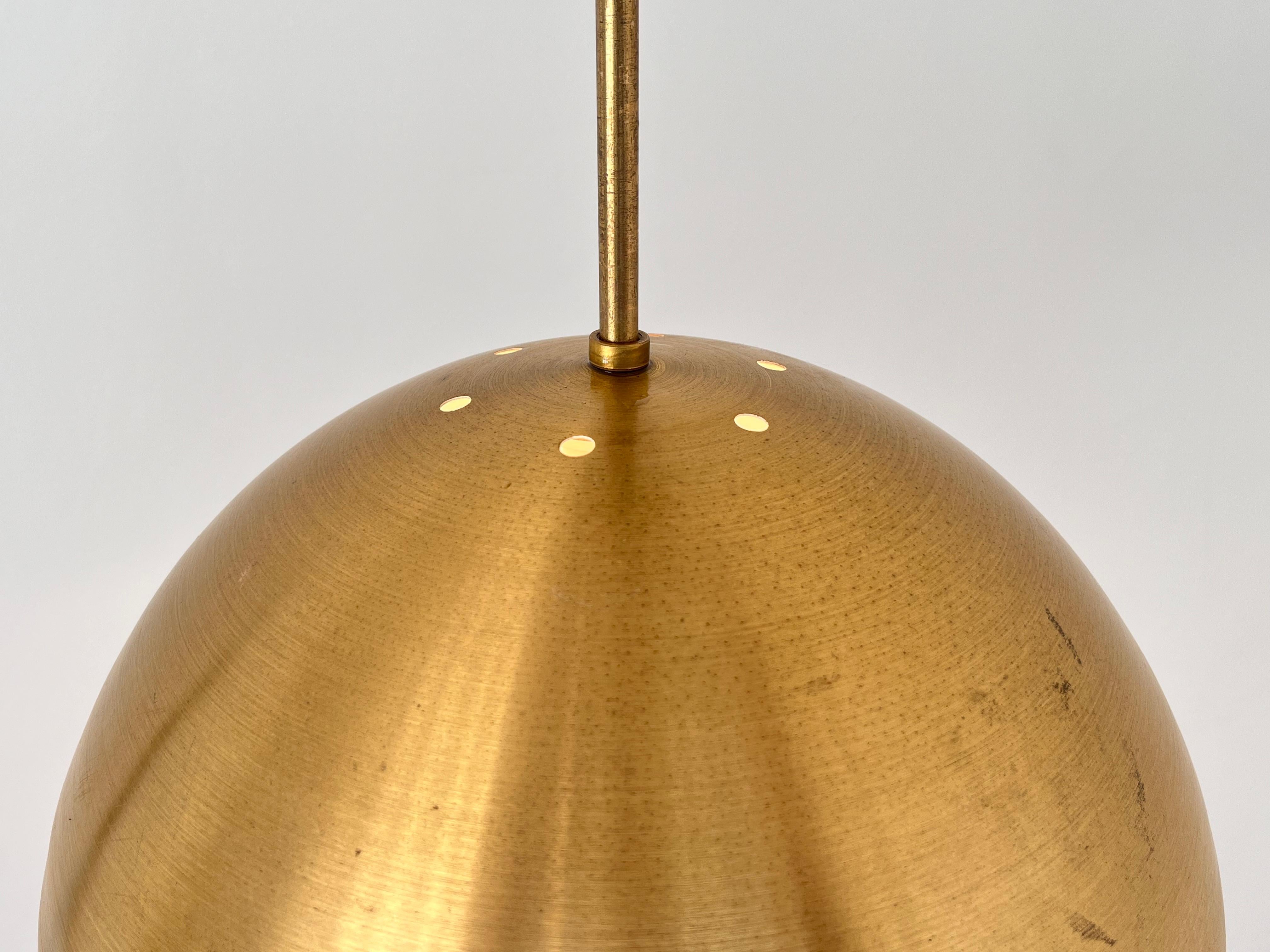 Design/One in stile scandinavo Ciondolo in ottone - Anni '60 / Cecoslovacchia in vendita 1