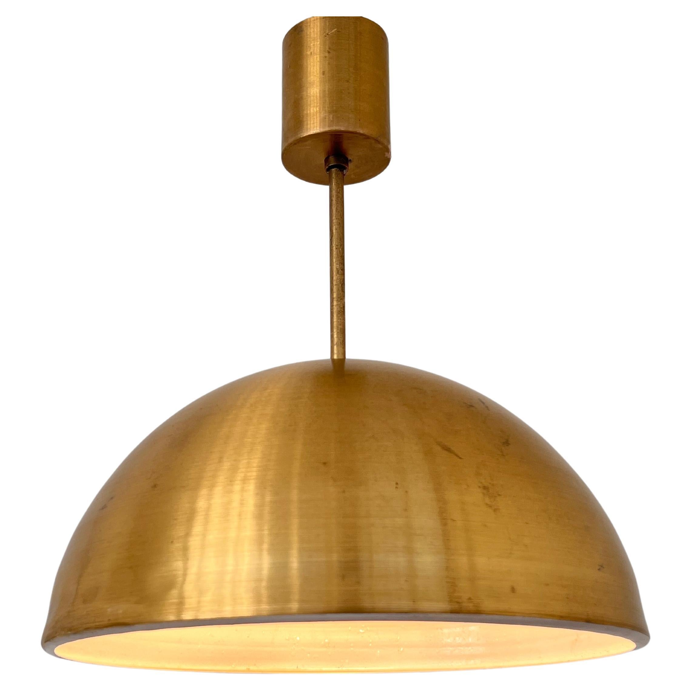 Design/One in stile scandinavo Ciondolo in ottone - Anni '60 / Cecoslovacchia in vendita