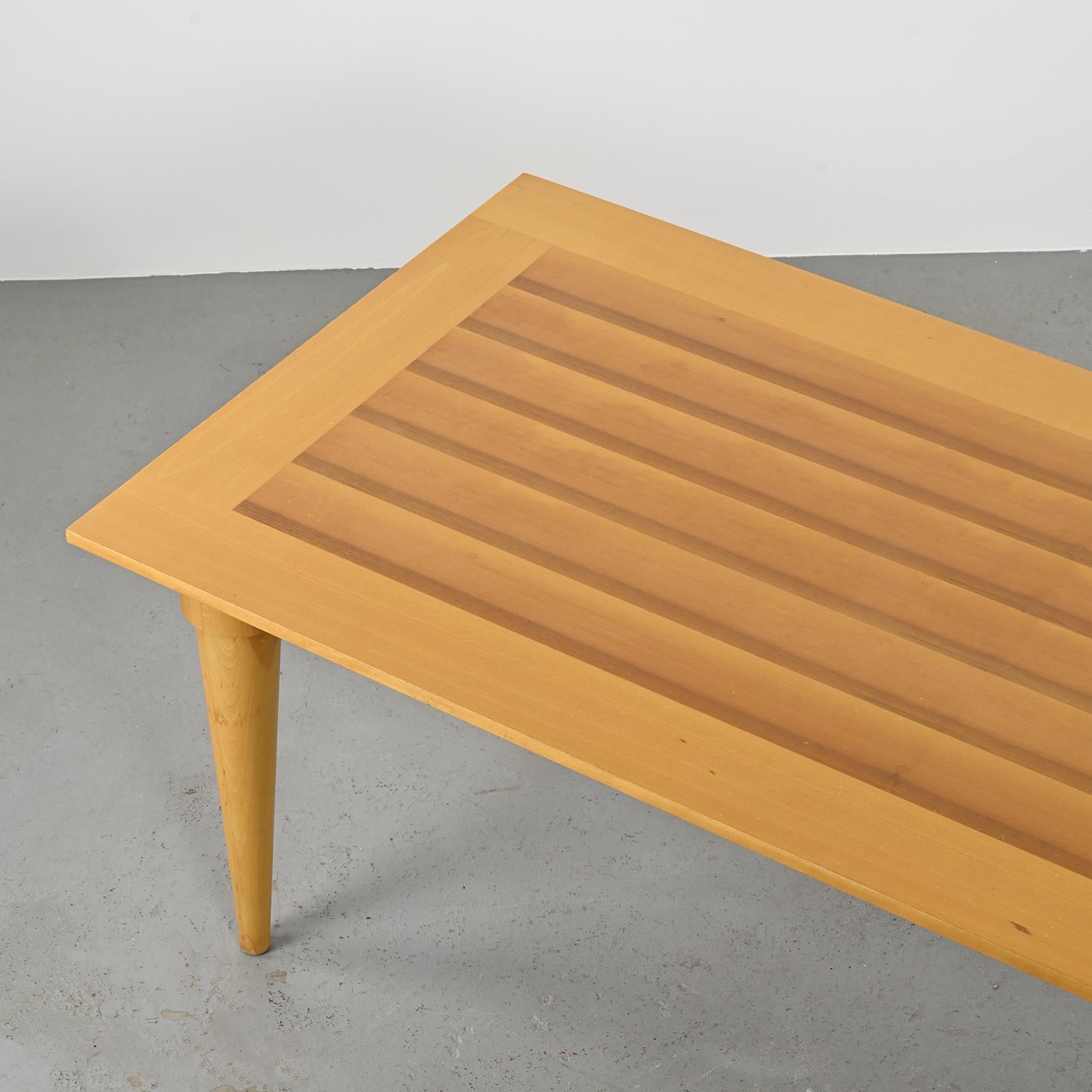 Design Solid Beech Dining Table, Driade circa 1980 In Good Condition For Sale In VILLEURBANNE, FR