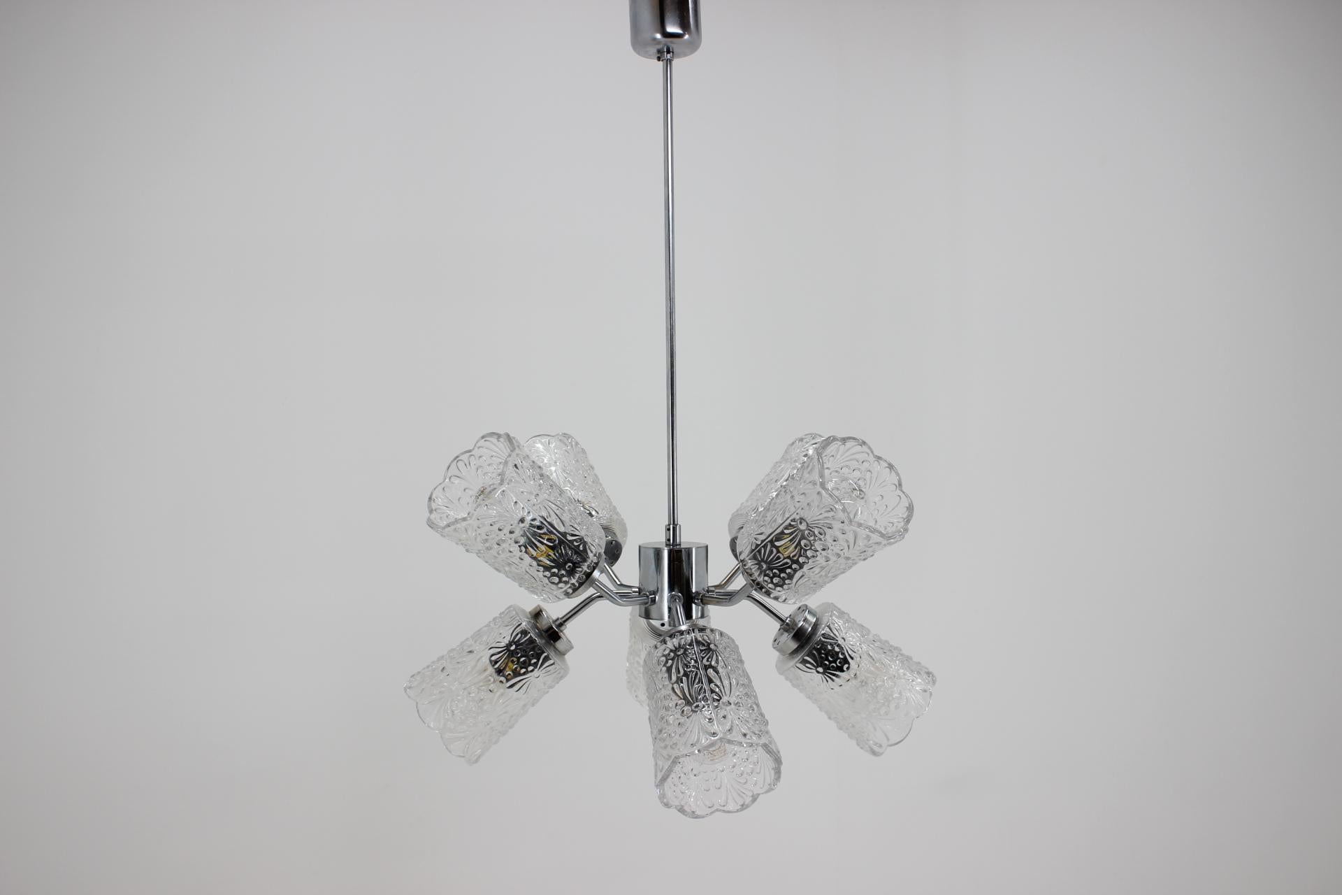 Design Space Age Chrome Sputnik Chandelier, 1970s In Good Condition For Sale In Praha, CZ