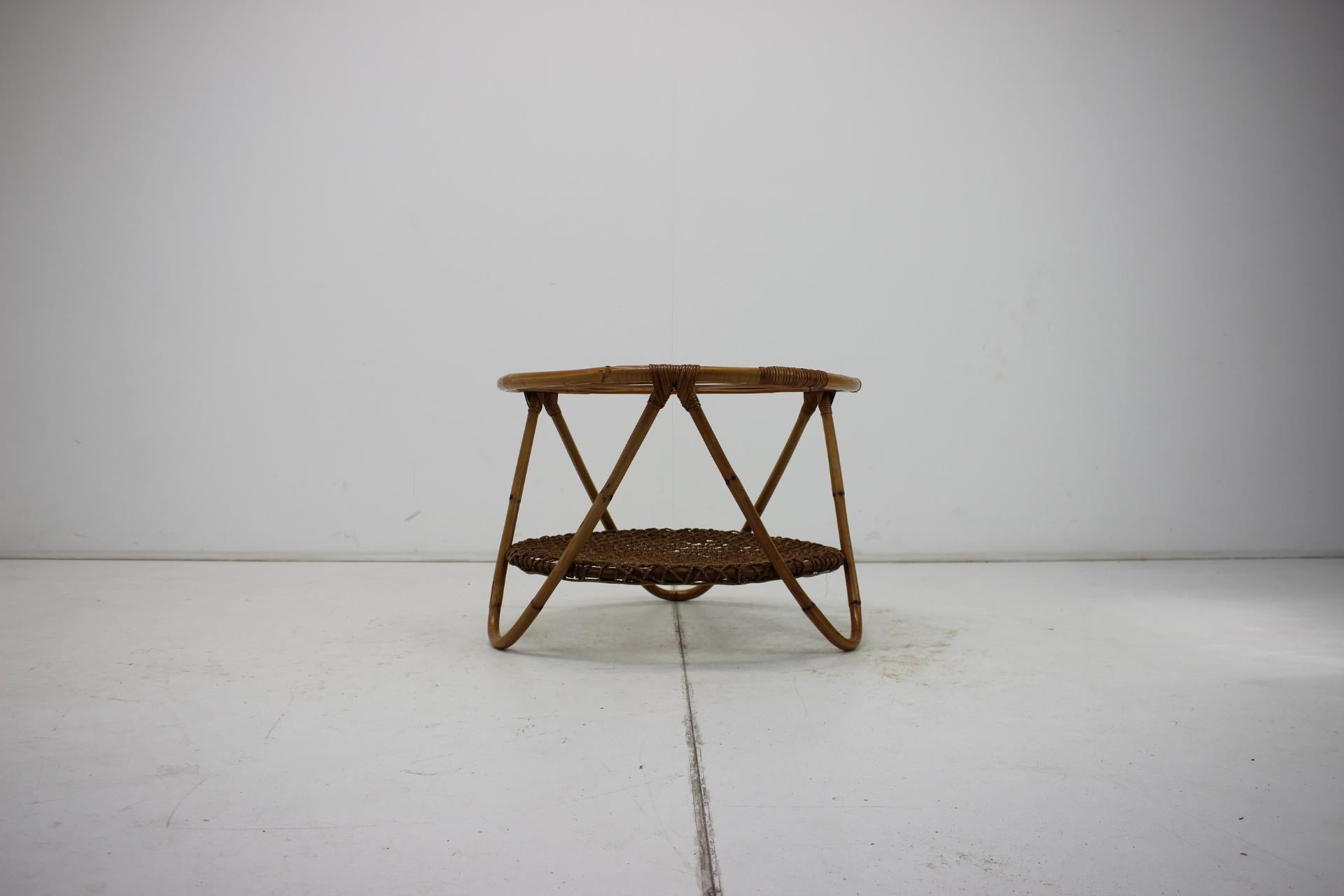 Mid-Century Modern Design Table by Jan Kalous for ULUV, Czechoslovakia, 1960's For Sale