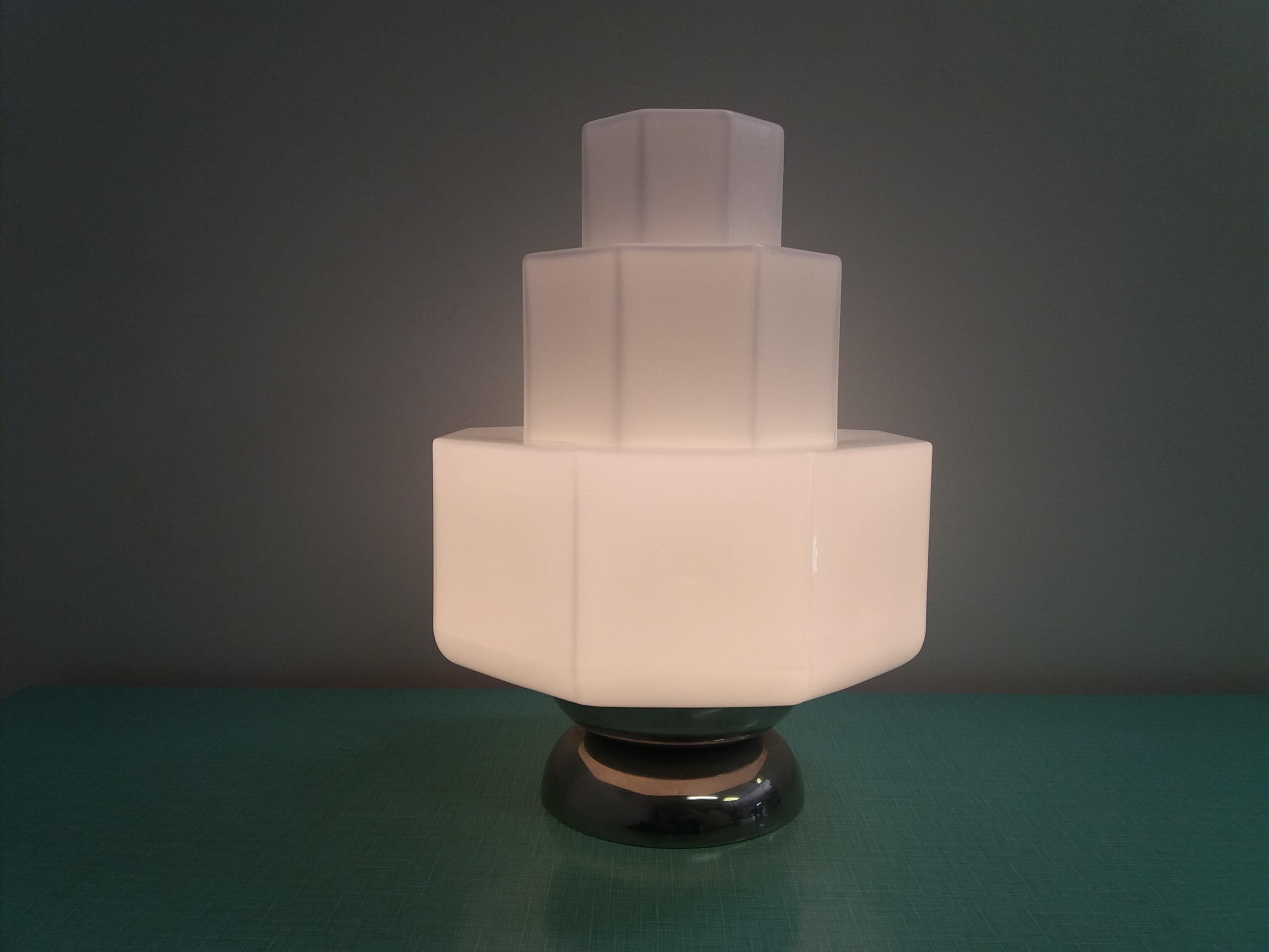 Mid-Century Modern Design Table Lamp, Functionalism, 1940s For Sale
