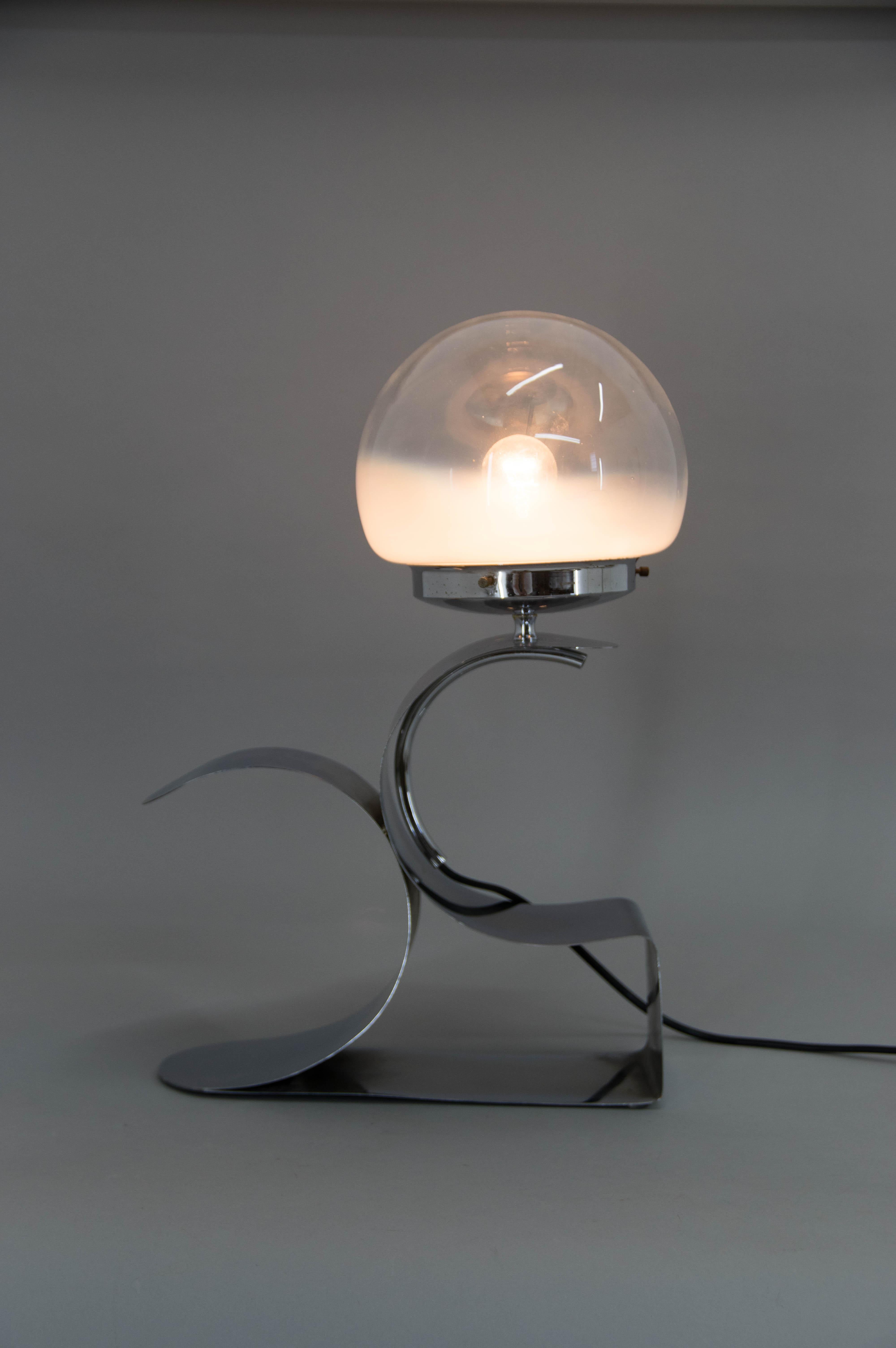 Modern Design Table Lamp with Murano Glass Shade, 1980s For Sale