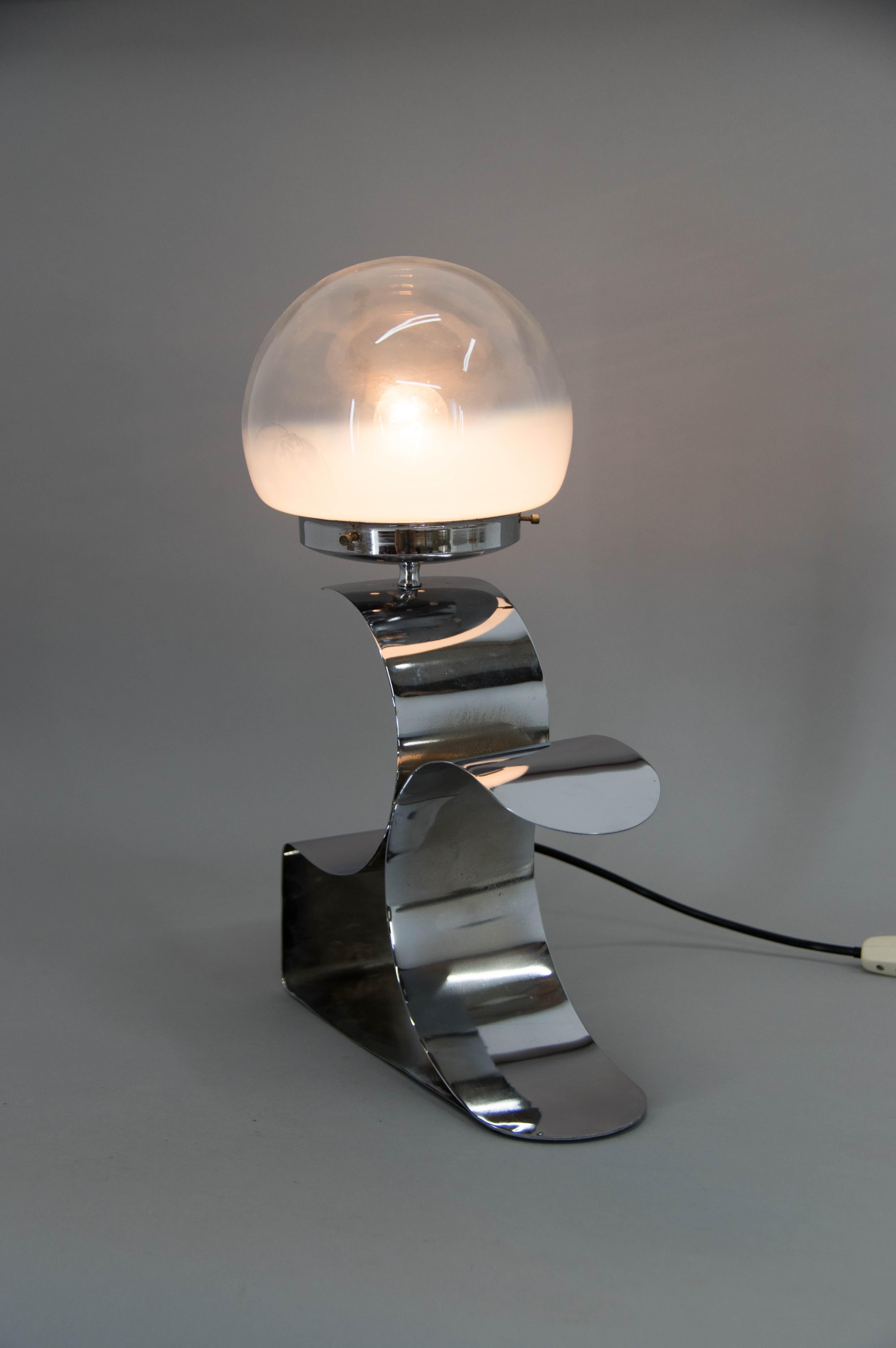 Design Table Lamp with Murano Glass Shade, 1980s For Sale 1