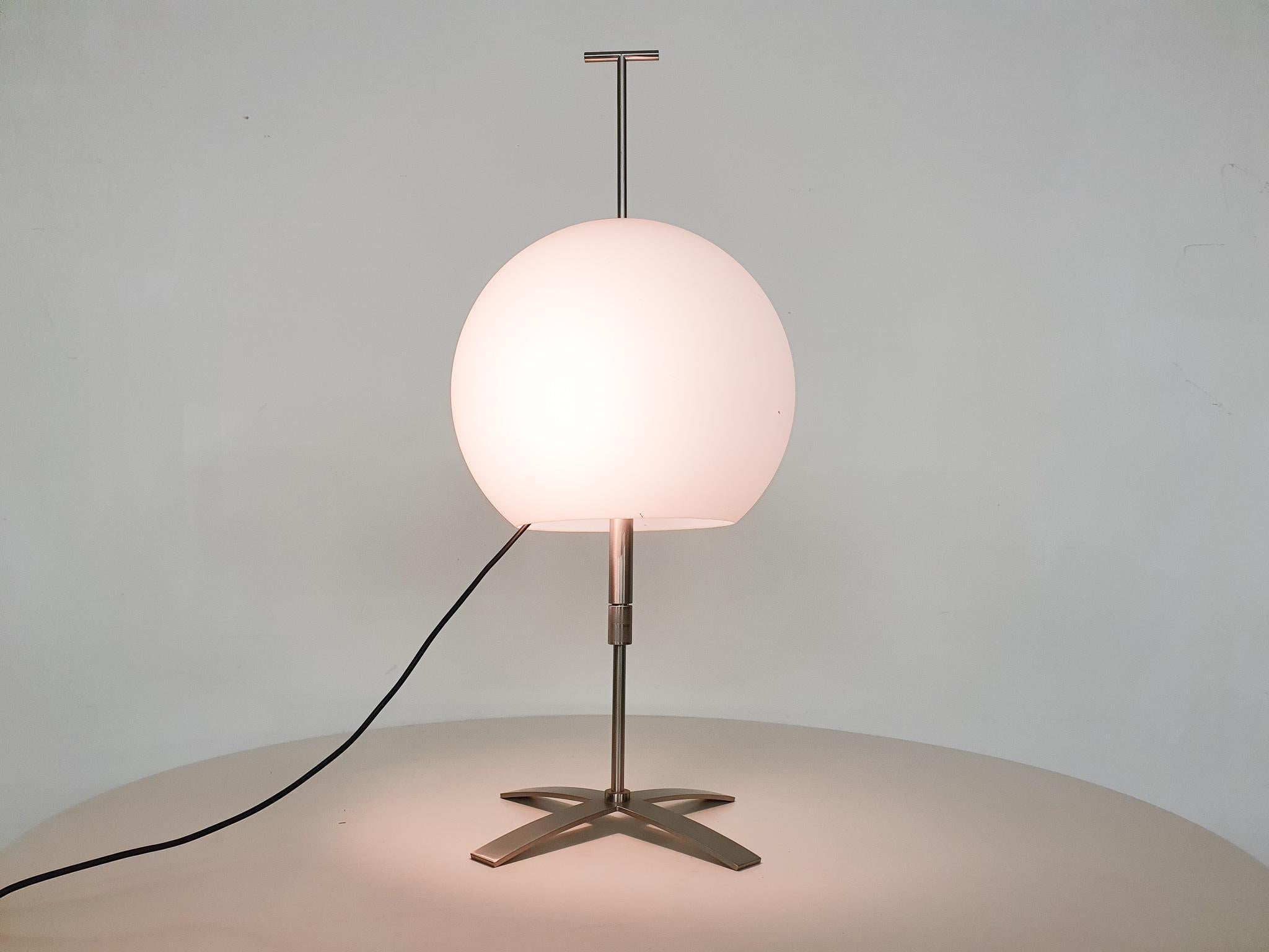 Design-Tischleuchte Typ 3680:: von Ligne Roset:: Frankreich 2002 (Postmoderne)