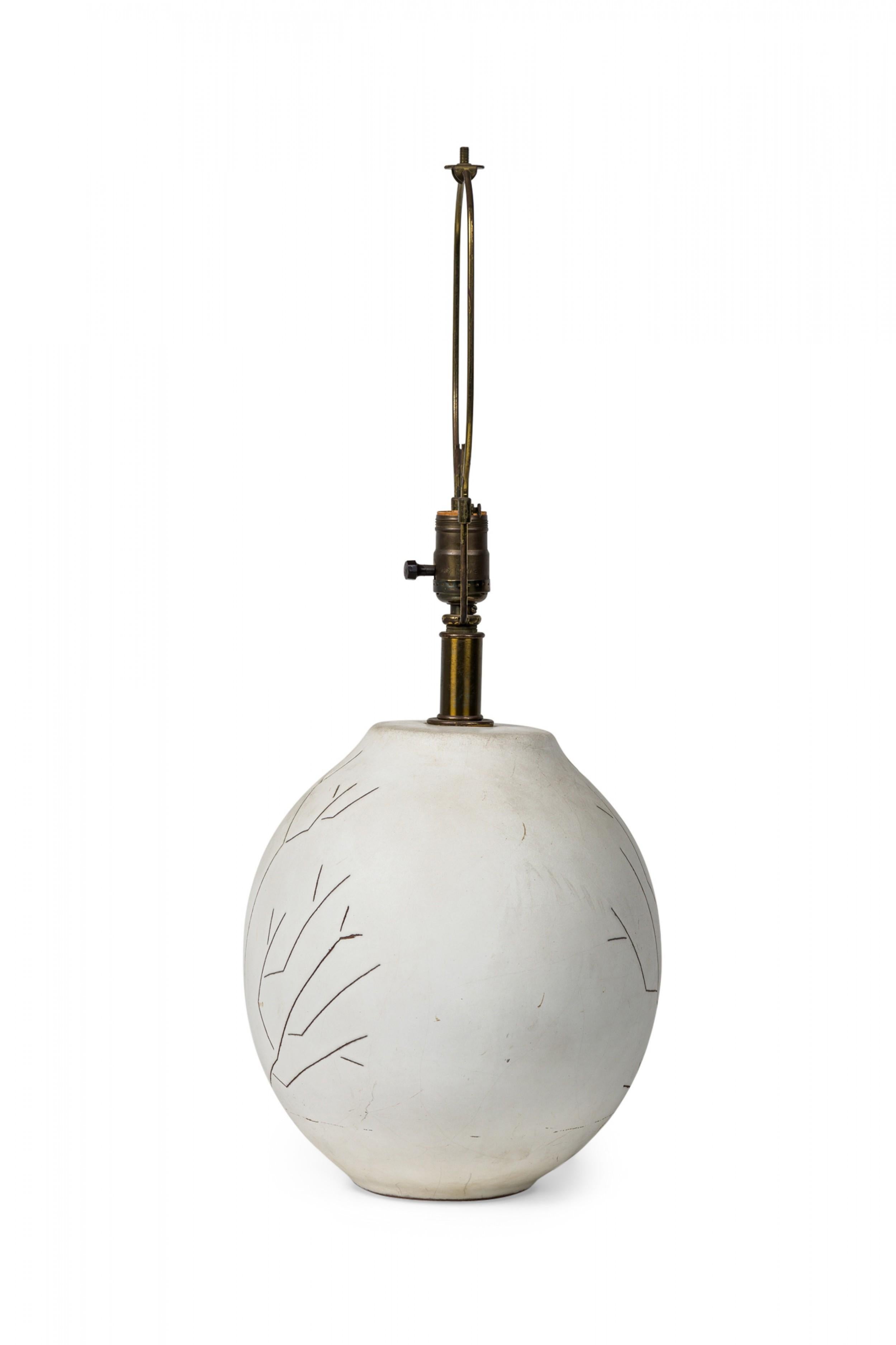 Mid-Century Modern Design Technics American Ceramic Twig Tree Incised White Glazed Table Lamp For Sale