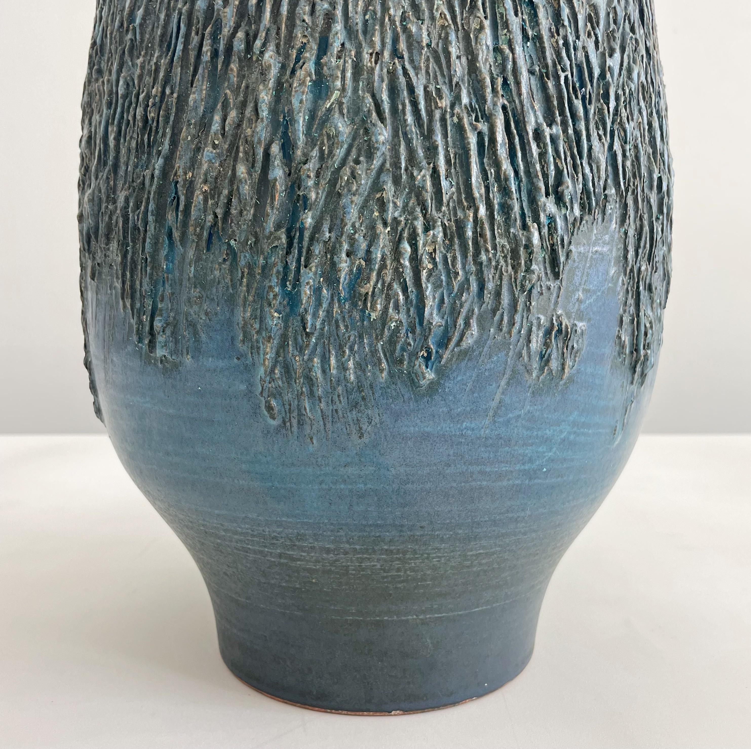 Américain Lampe en poterie Blue Studio de Design Technics en vente