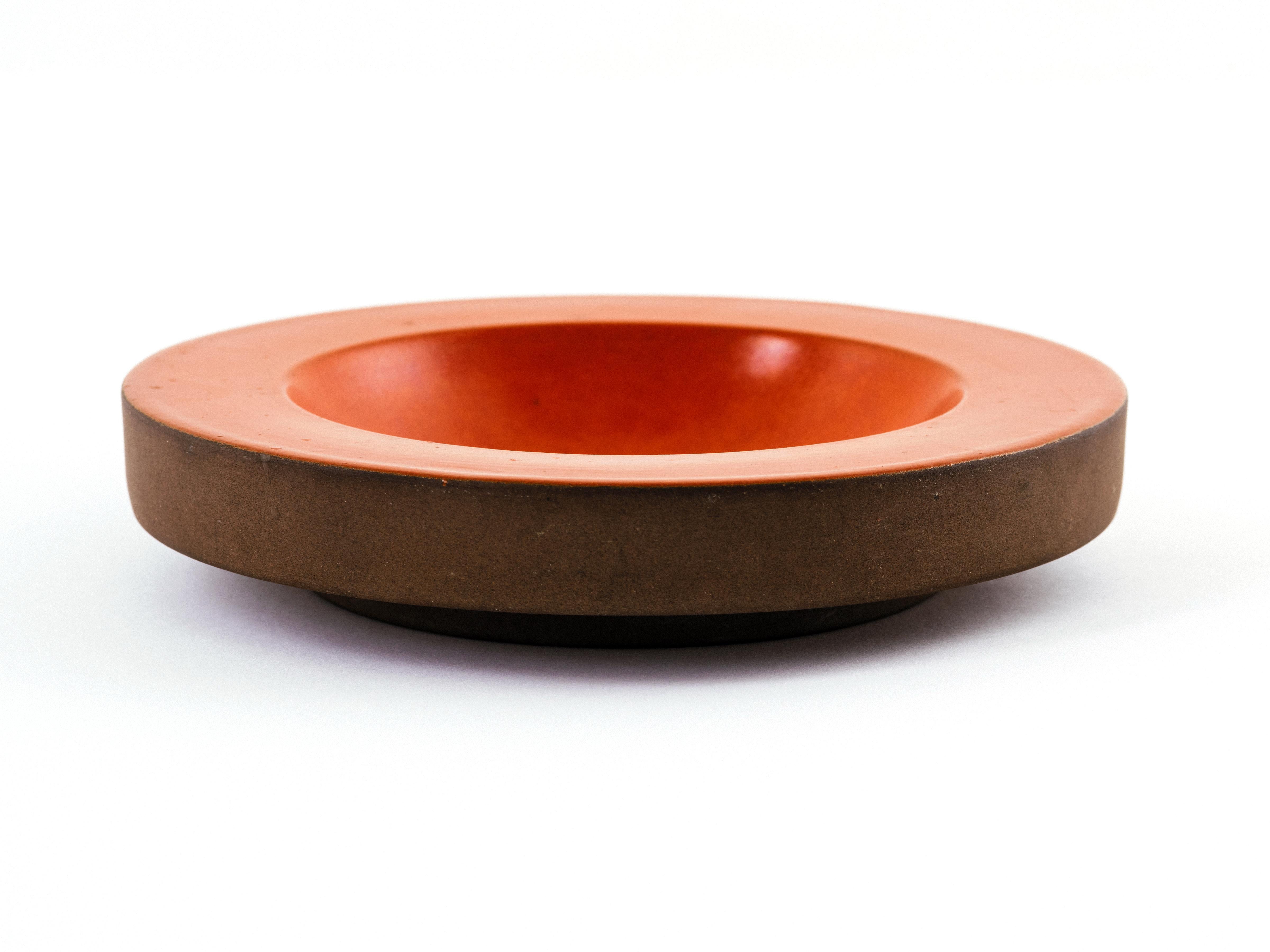 Mid-Century Modern Design Technics Floating Low Ceramic Bowl in Blood Orange Glaze, 1960s