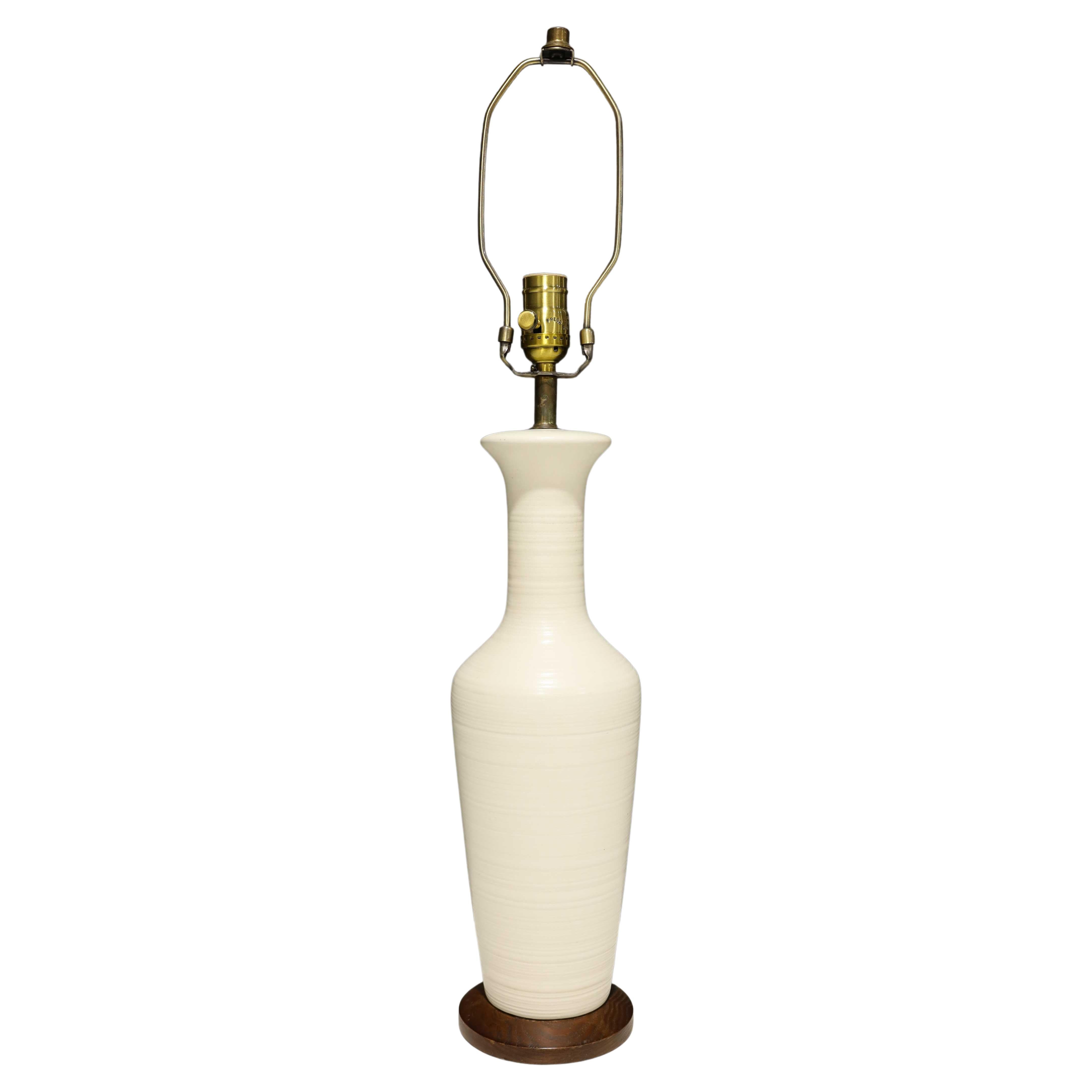 Lampe de table Design Technics en blanc en vente