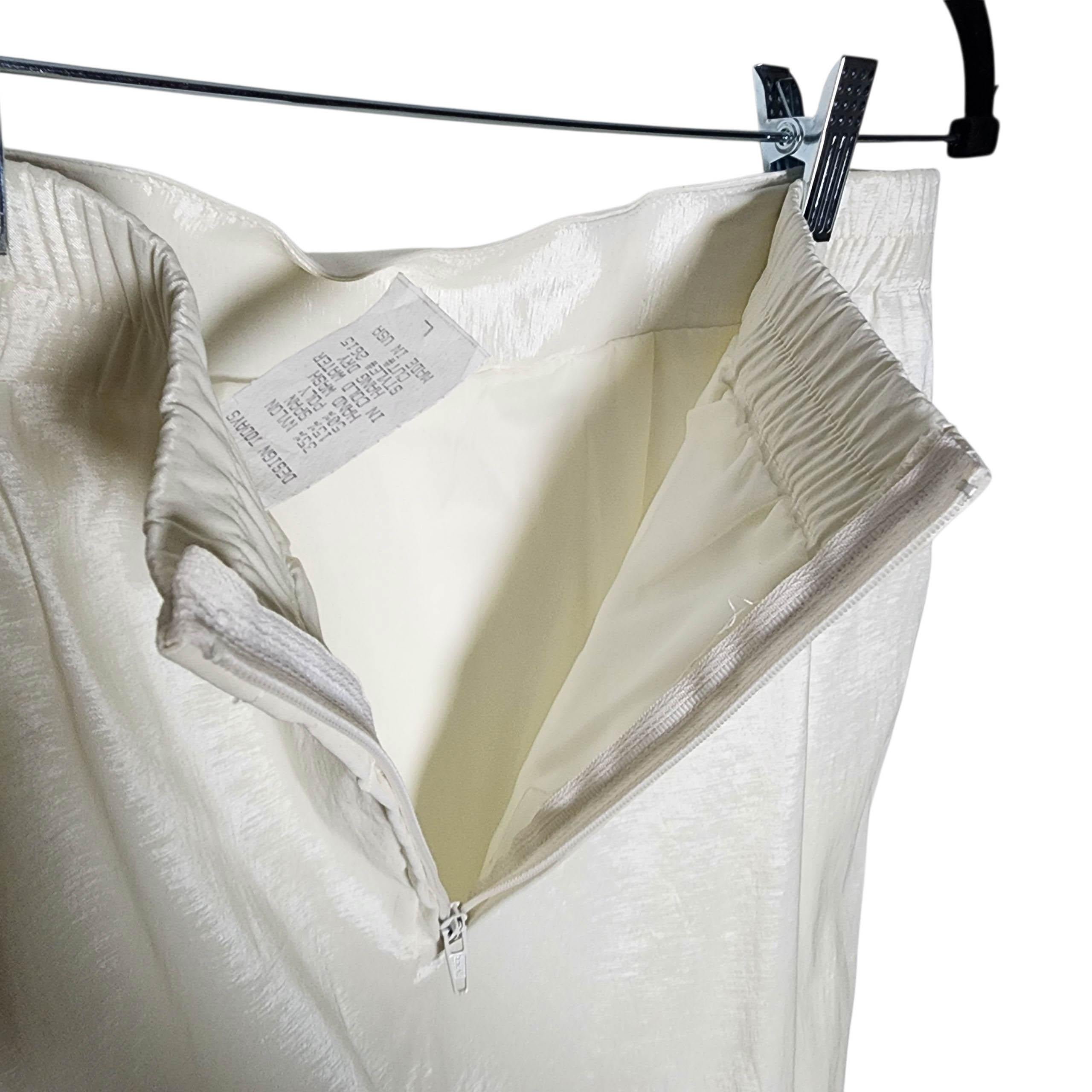 Design Today's Weißer Shantung-Rock-Anzug mit übergroßem Kragen, 1990er Jahre Deadstock im Angebot 7