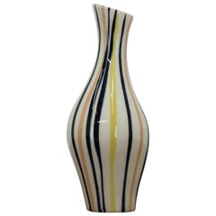 Jarrón de diseño de Jarmila Formánková para Ditmar Urbach, década de 1970