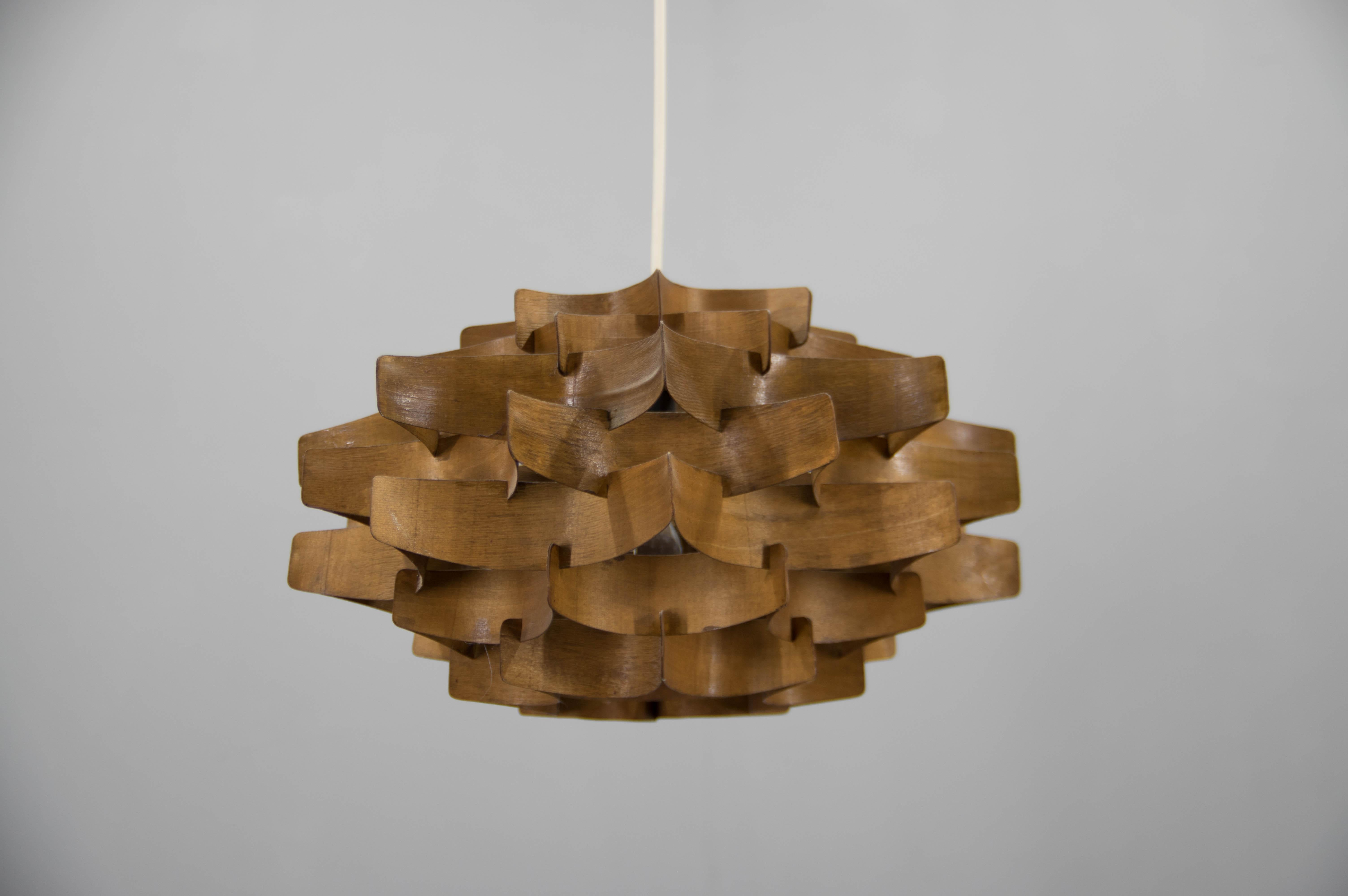Mid-Century Modern Design Veneer Pendant, 1960s en vente