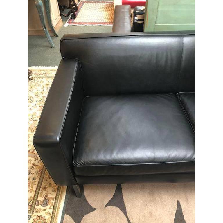Theater sofa 2025 dwr