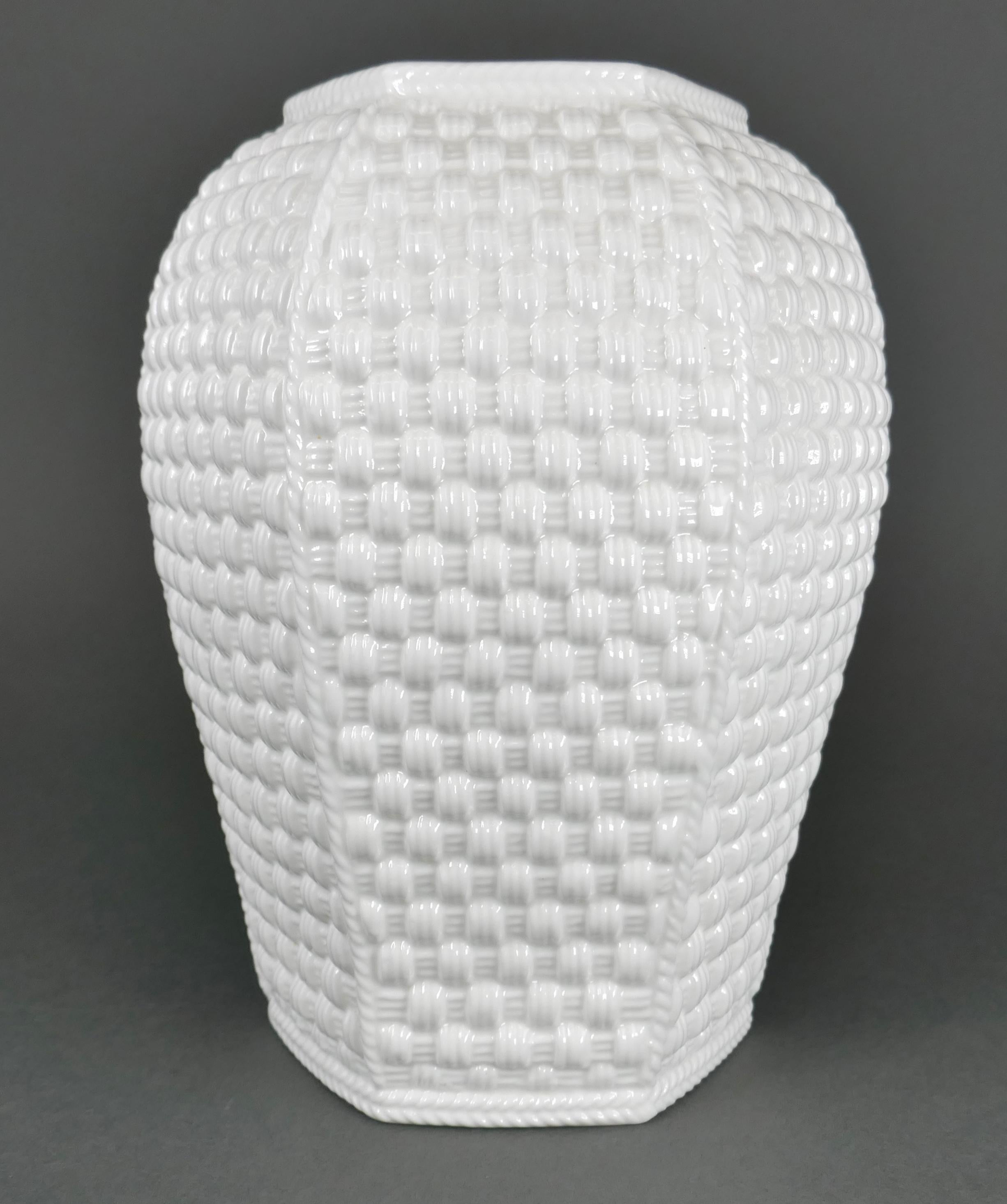 Vintage Basketweave Porcelain Vase Designed By Irish Fashion Designer Sybil Connolly for Tiffany & Co. Beautiful design and condition. 