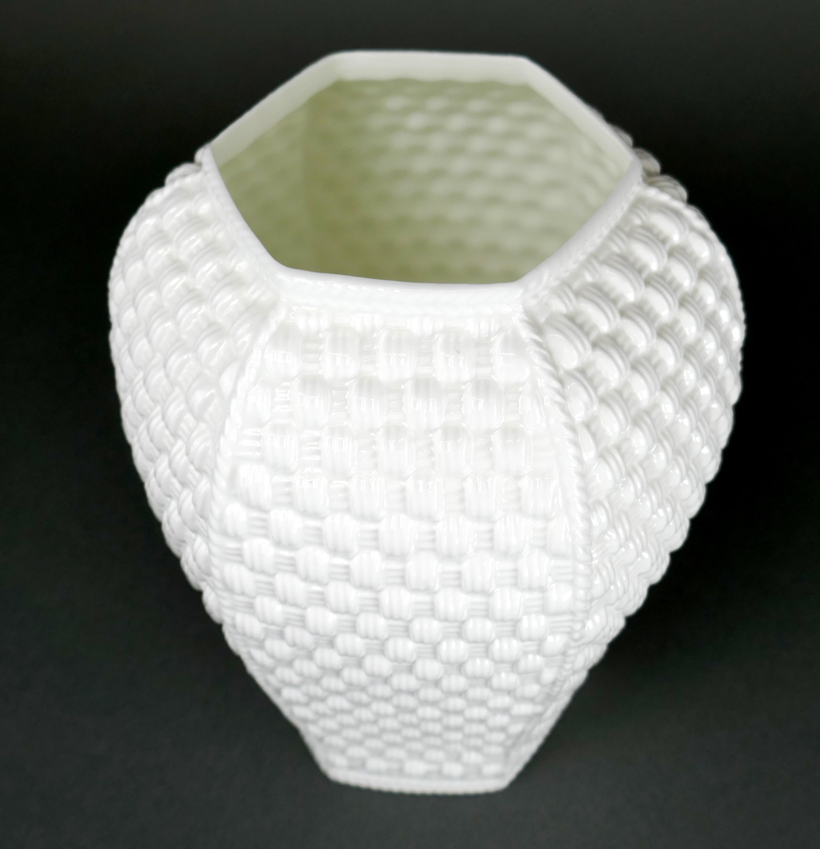 Victorian Designed by Sybil Connolly For Tiffany & Co Basket Weave Irish Porcelain Vase