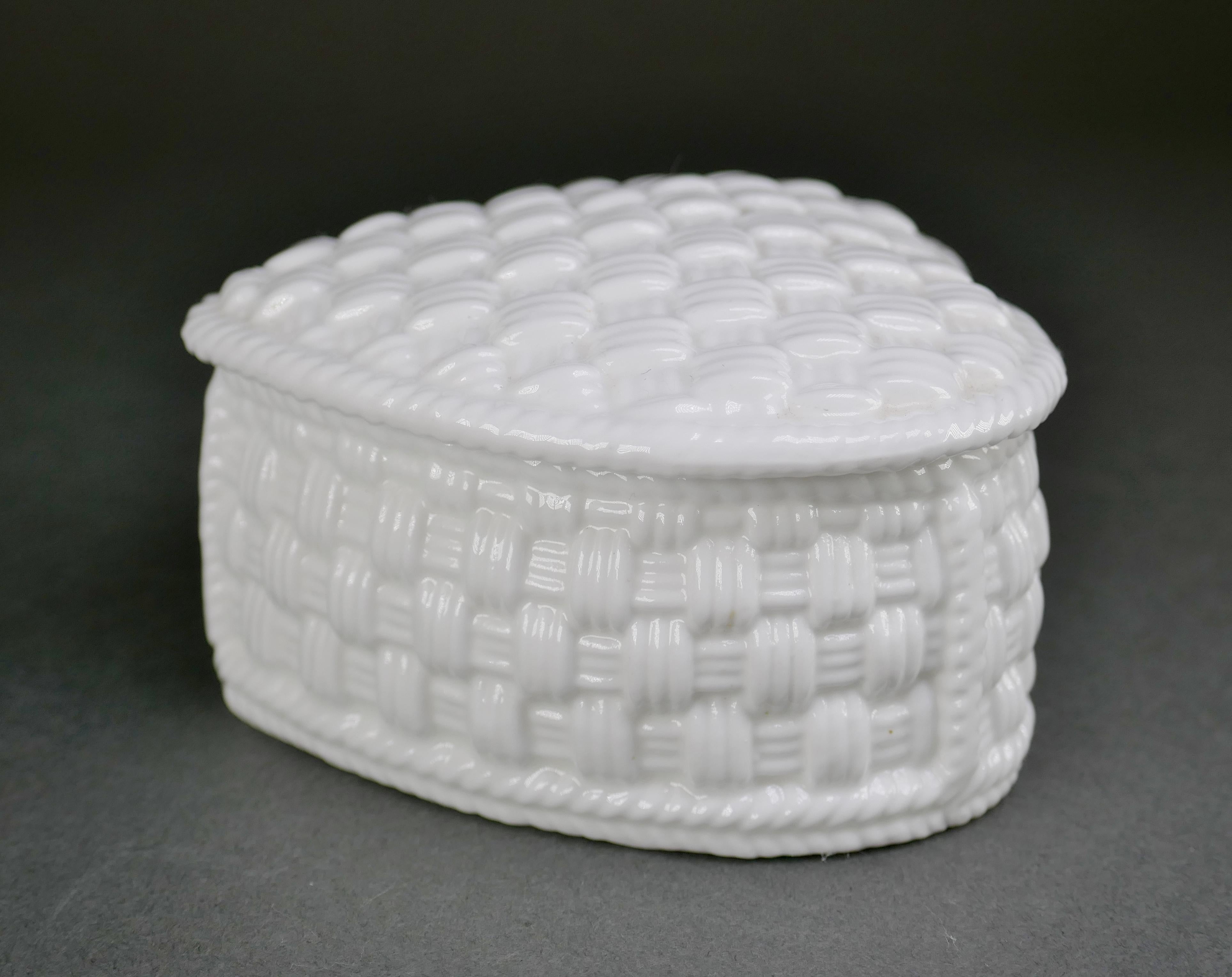 Designed By Sybil Connolly For Tiffany & Co. Heart Shaped Porcelain Trinket Box For Sale 4
