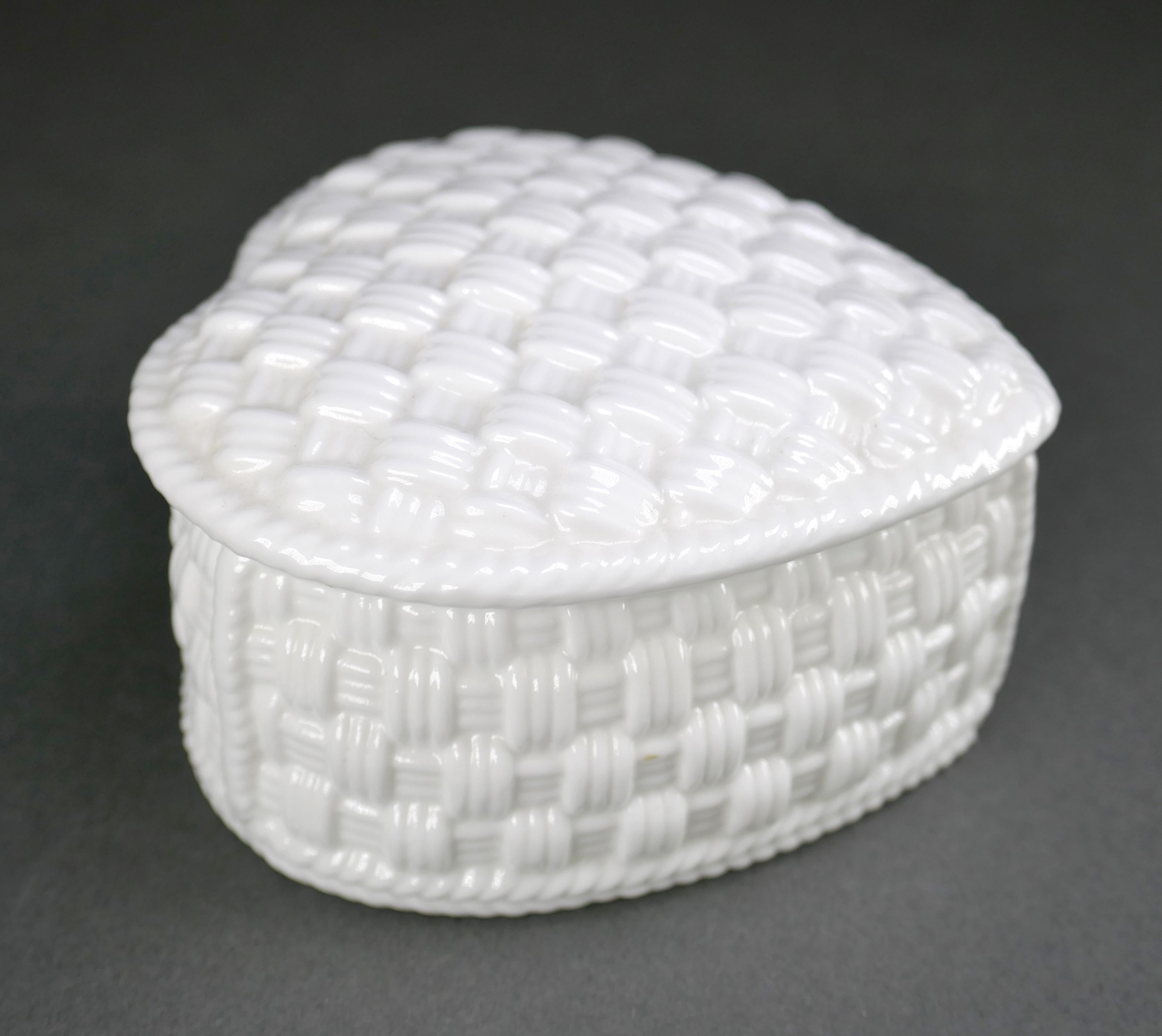 Designed By Sybil Connolly For Tiffany & Co. Heart Shaped Porcelain Trinket Box For Sale 2