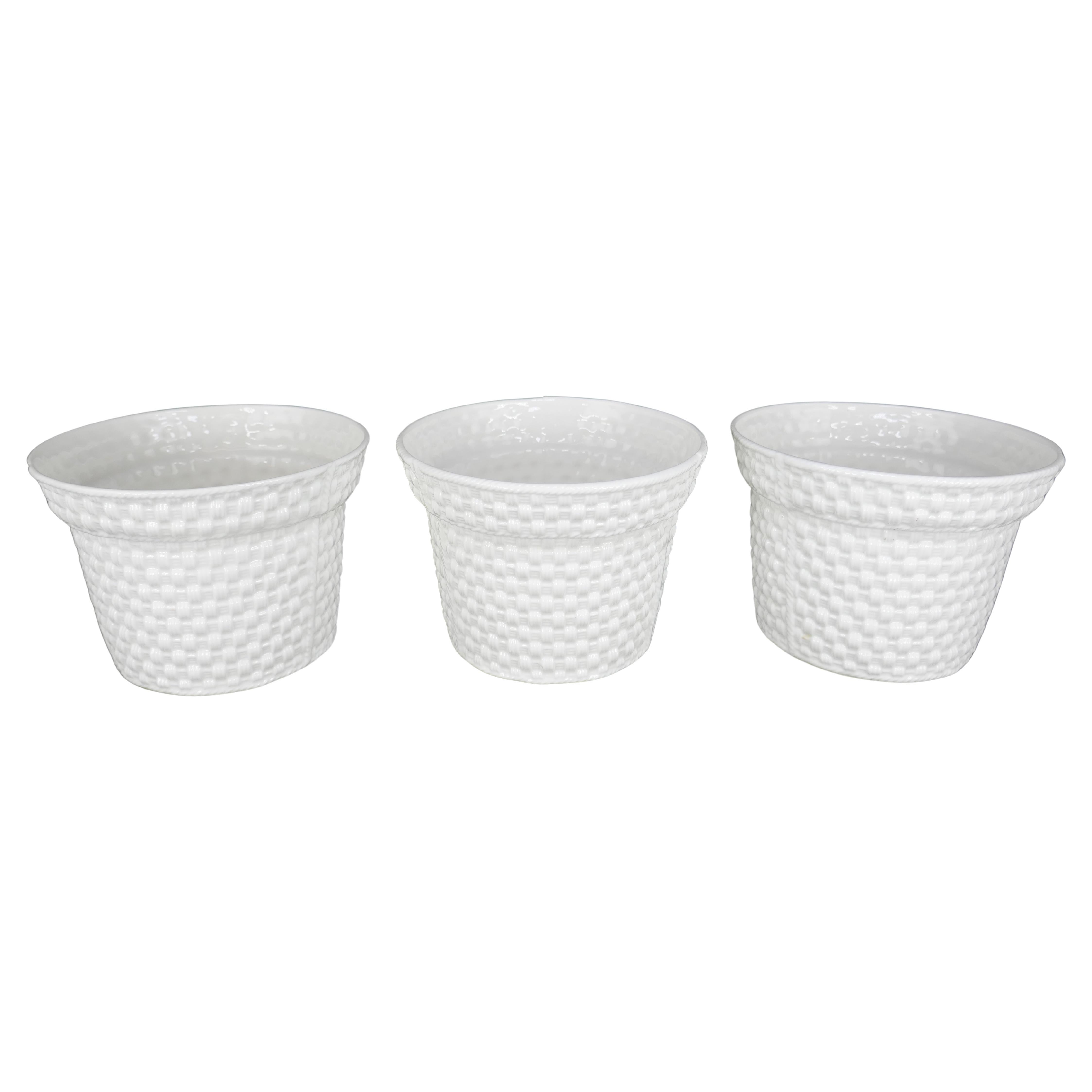 Ensemble de trois pots à fleurs en porcelaine conçu par Sybil Connolly pour Tiffany & Co