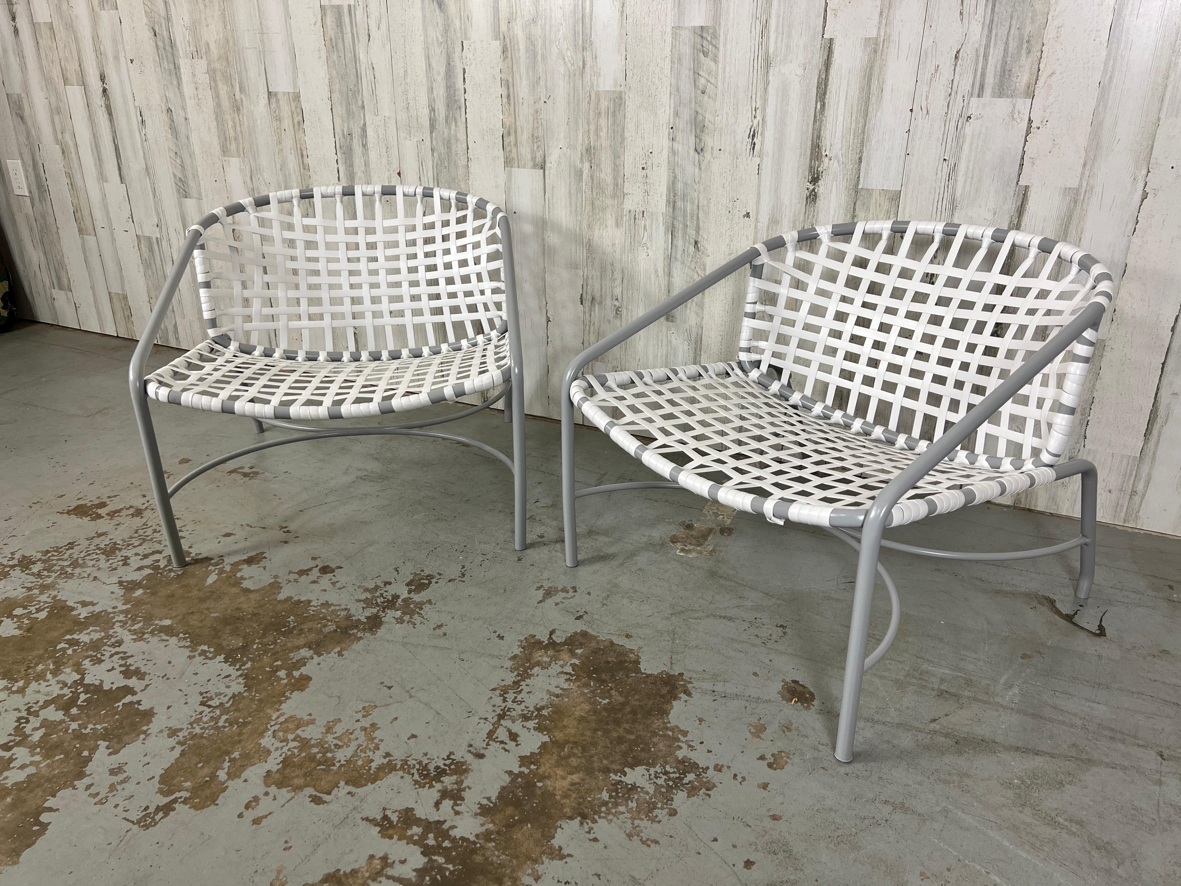 Conçu par Tadao Inouye, les chaises longues Kantan pour Brown Jordan Excellent état - En vente à Denton, TX
