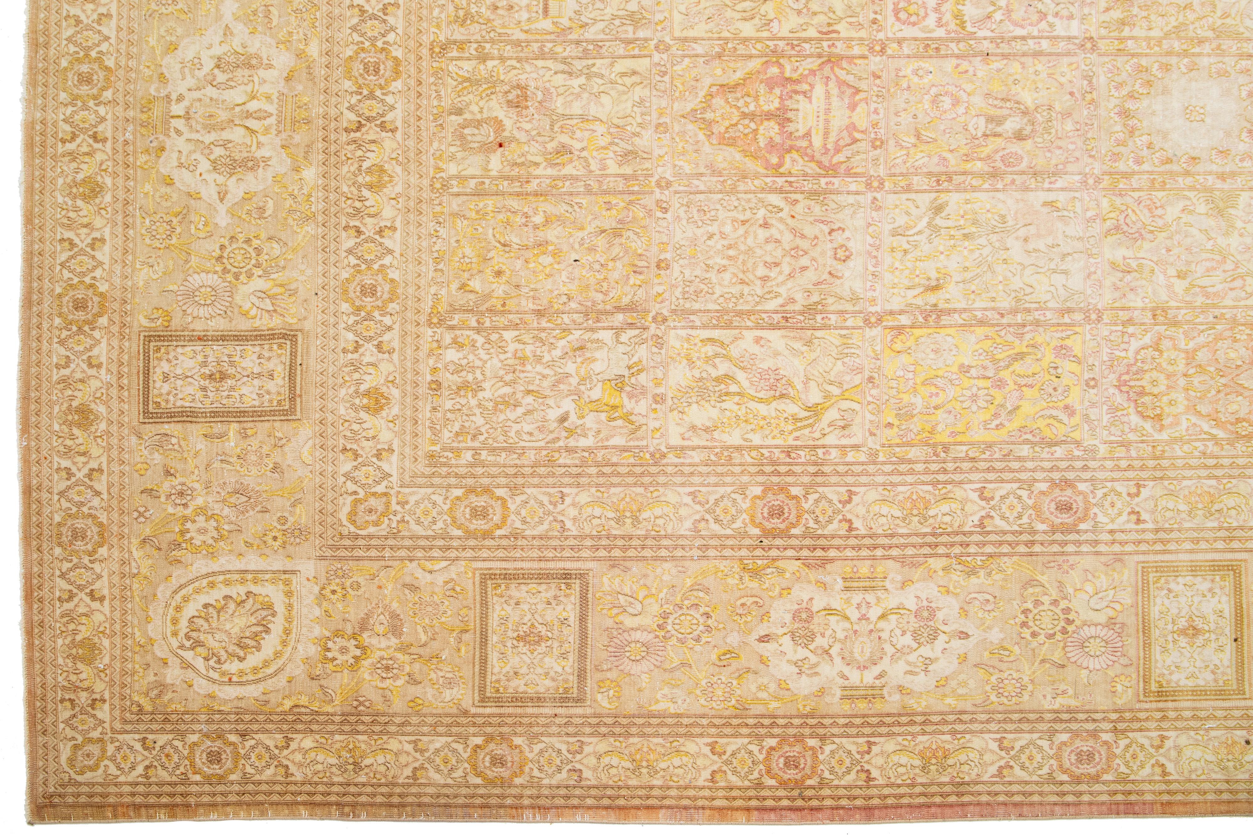 Designed Persian Tabriz Beige Wool Rug Handcrafted From 1910s  In Excellent Condition For Sale In Norwalk, CT