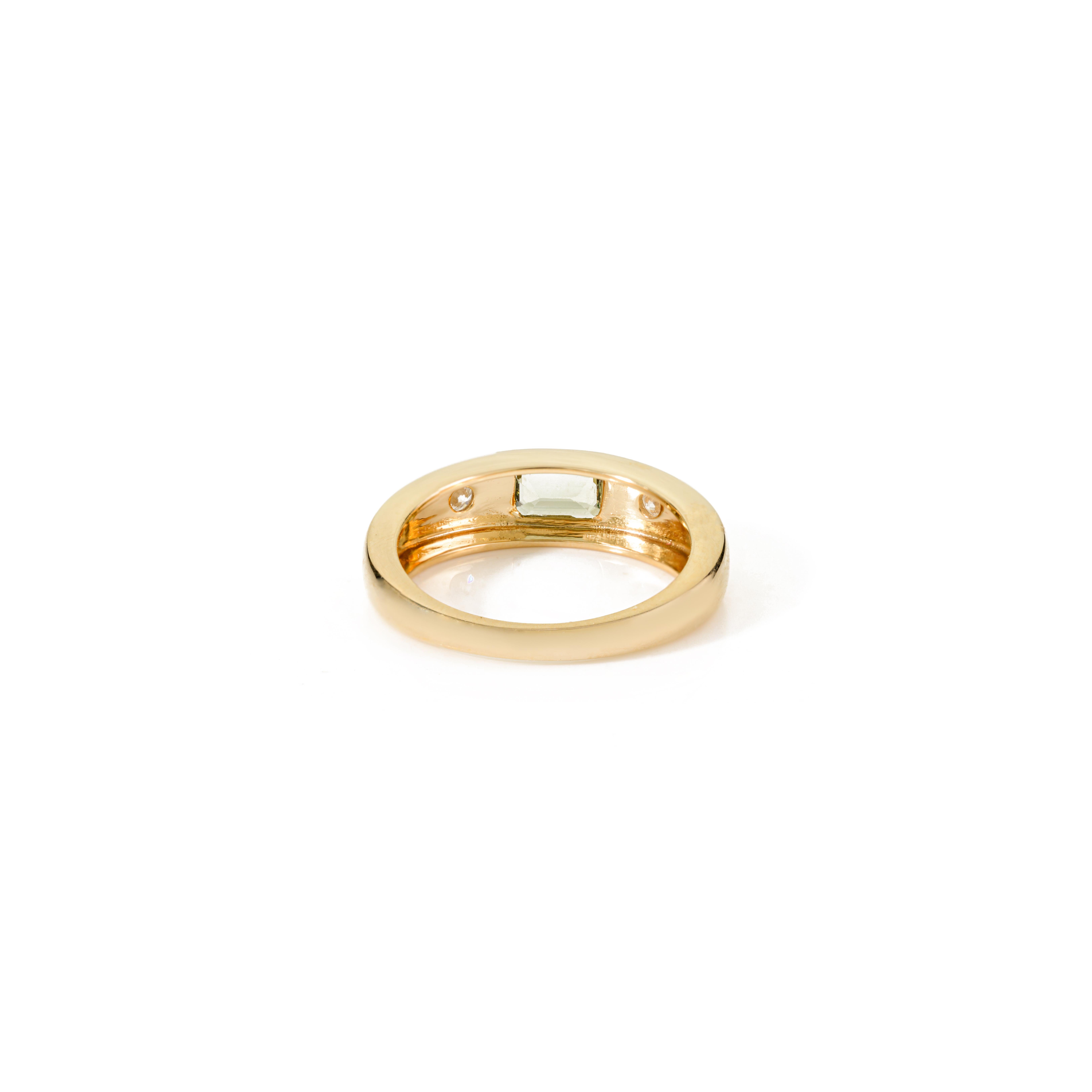 in vendita:  Anello a cupola unisex in oro giallo 14 carati con zaffiro verde e diamanti 6