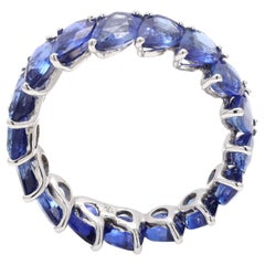 Bague d'éternité de créateur en or blanc 18 carats avec saphir bleu empilable de 8,24 carats