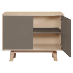 Armario bajo de madera personalizable de 2 puertas gris chocolate, fabricado a mano en Francia