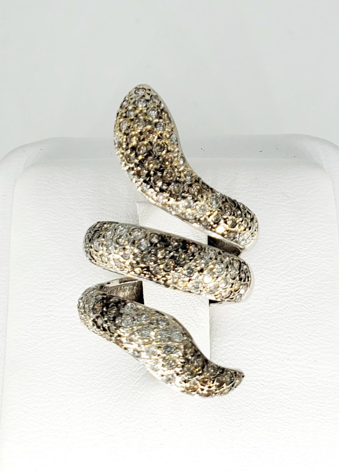 Round Cut Designer 3 Carat Diamonds Rattlesnake Ring 18 Karat For Sale