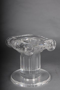Designer-Acryl-Säule im Hollywood-Regency-Stil
