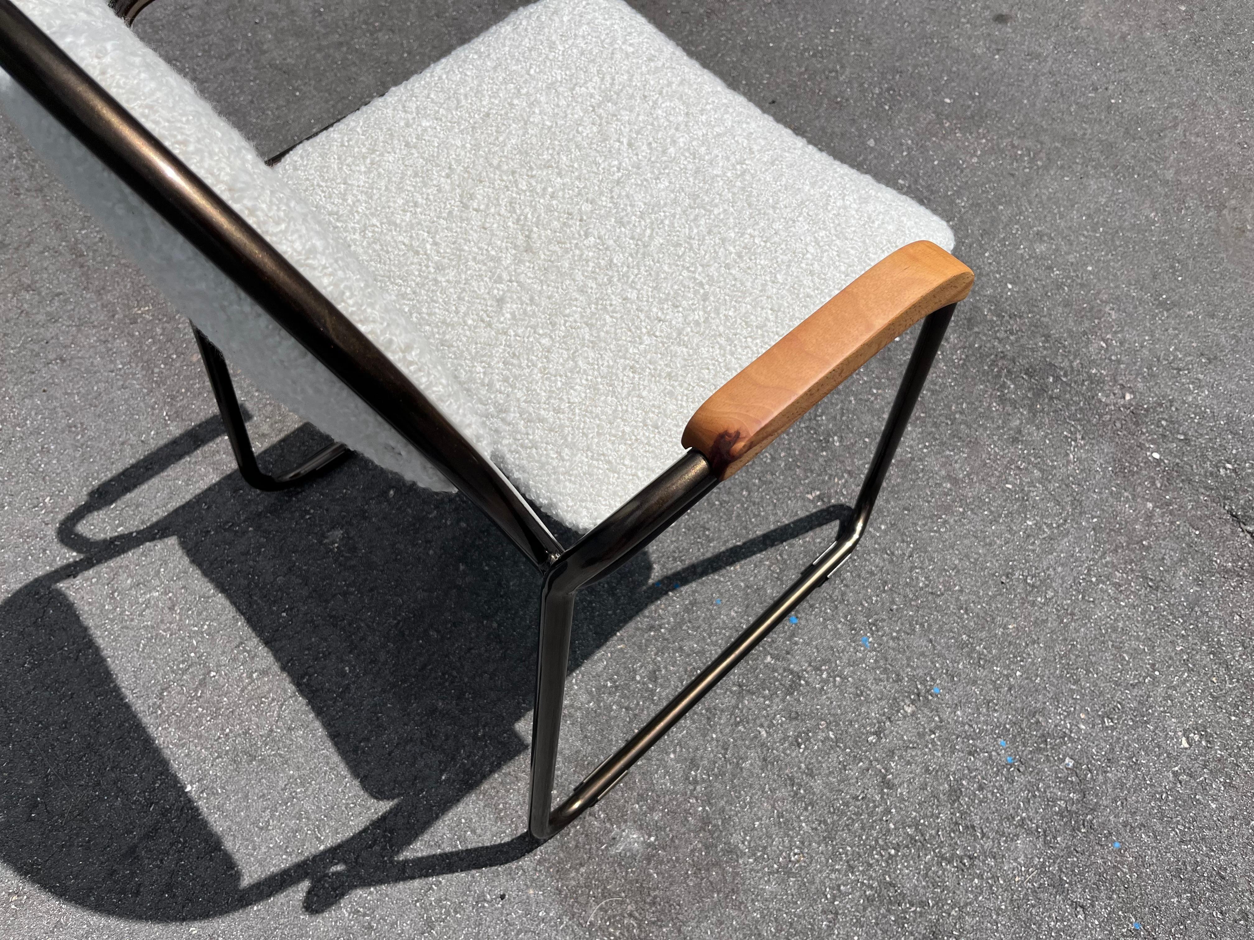 Poltrona di design, Bronzo, Boucle Kravet Avorio, Made in Italy in vendita 5