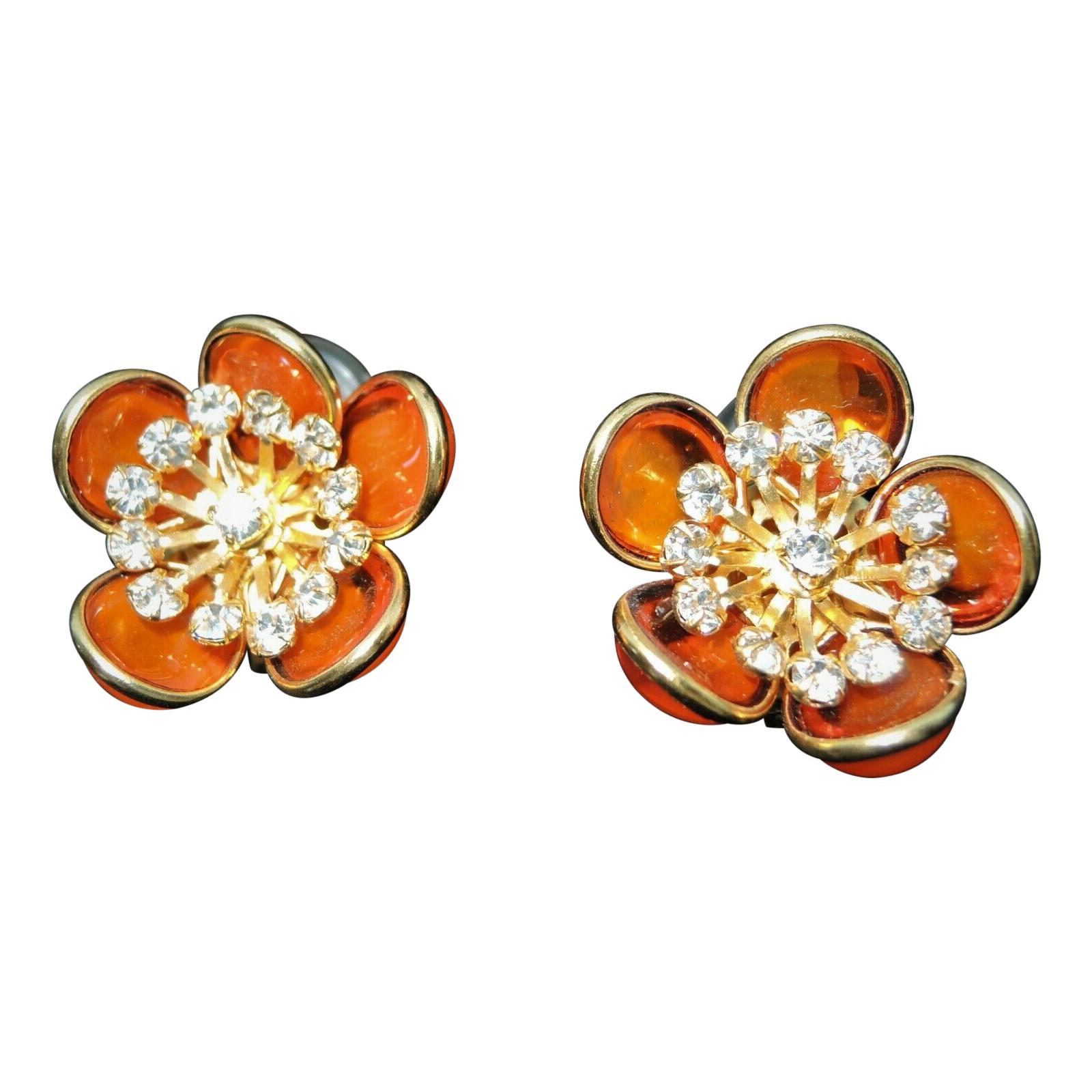 Designer AUGUSTINE Paris by THIERRY GRIPOIX Signed Flower Clip on Earrings For Sale