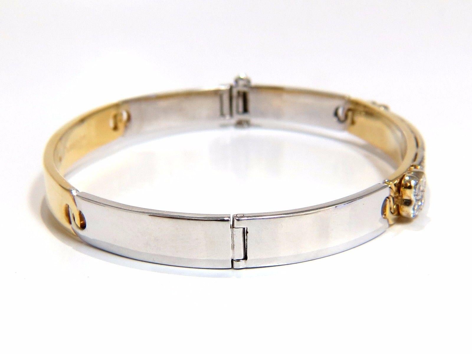 Taille ronde Bracelet jonc de créateur bicolore en or 18 carats avec diamants naturels de 1,50 carat en vente