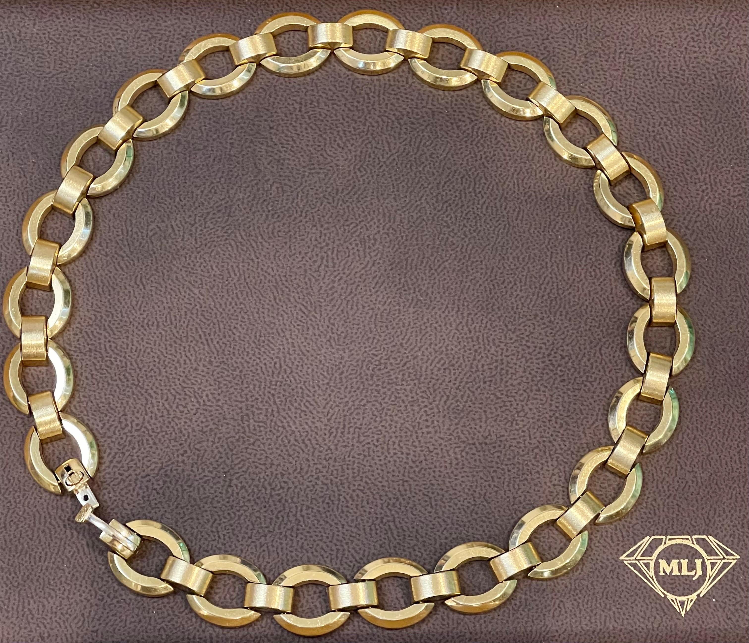 Designer Biffy's Italian Vintage 18 Karat Yellow Gold  Oval Link Necklace For Sale 2